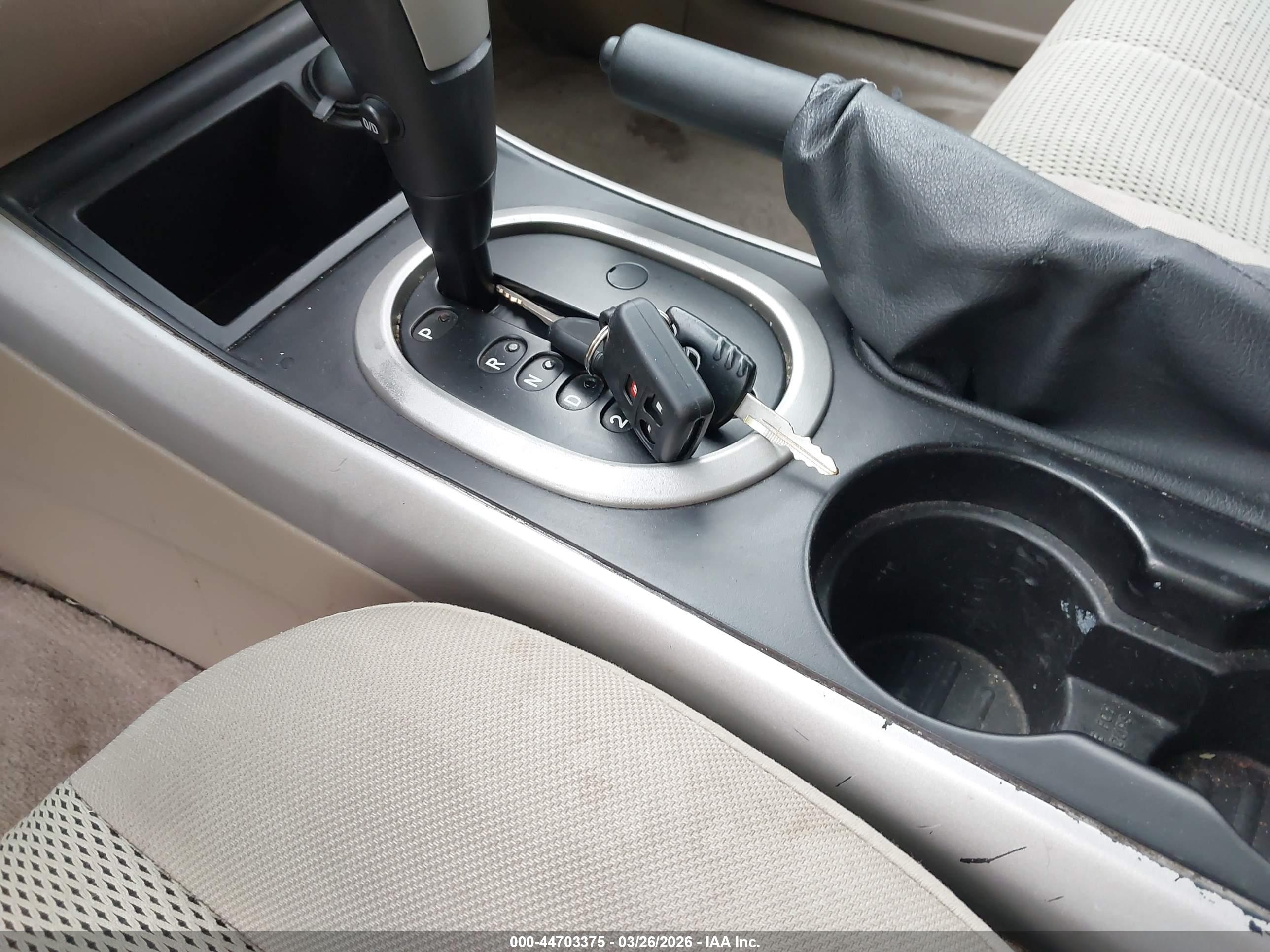 MAZDA TRIBUTE image 11
