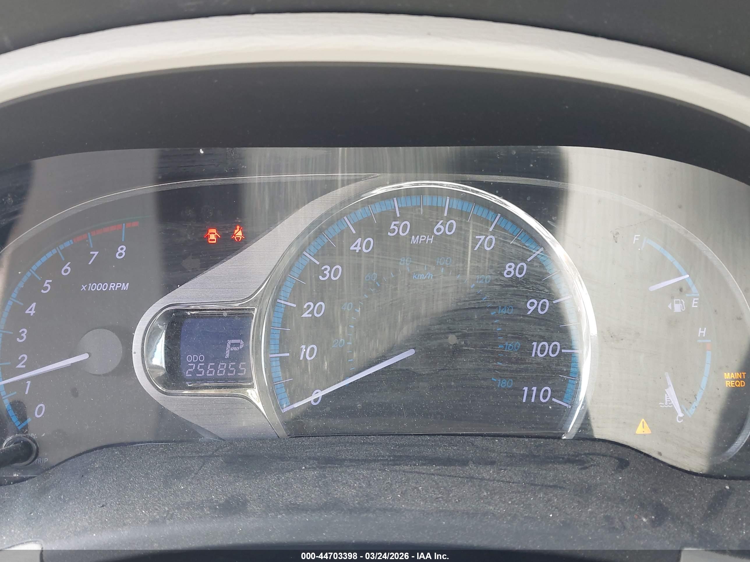 TOYOTA SIENNA image 7