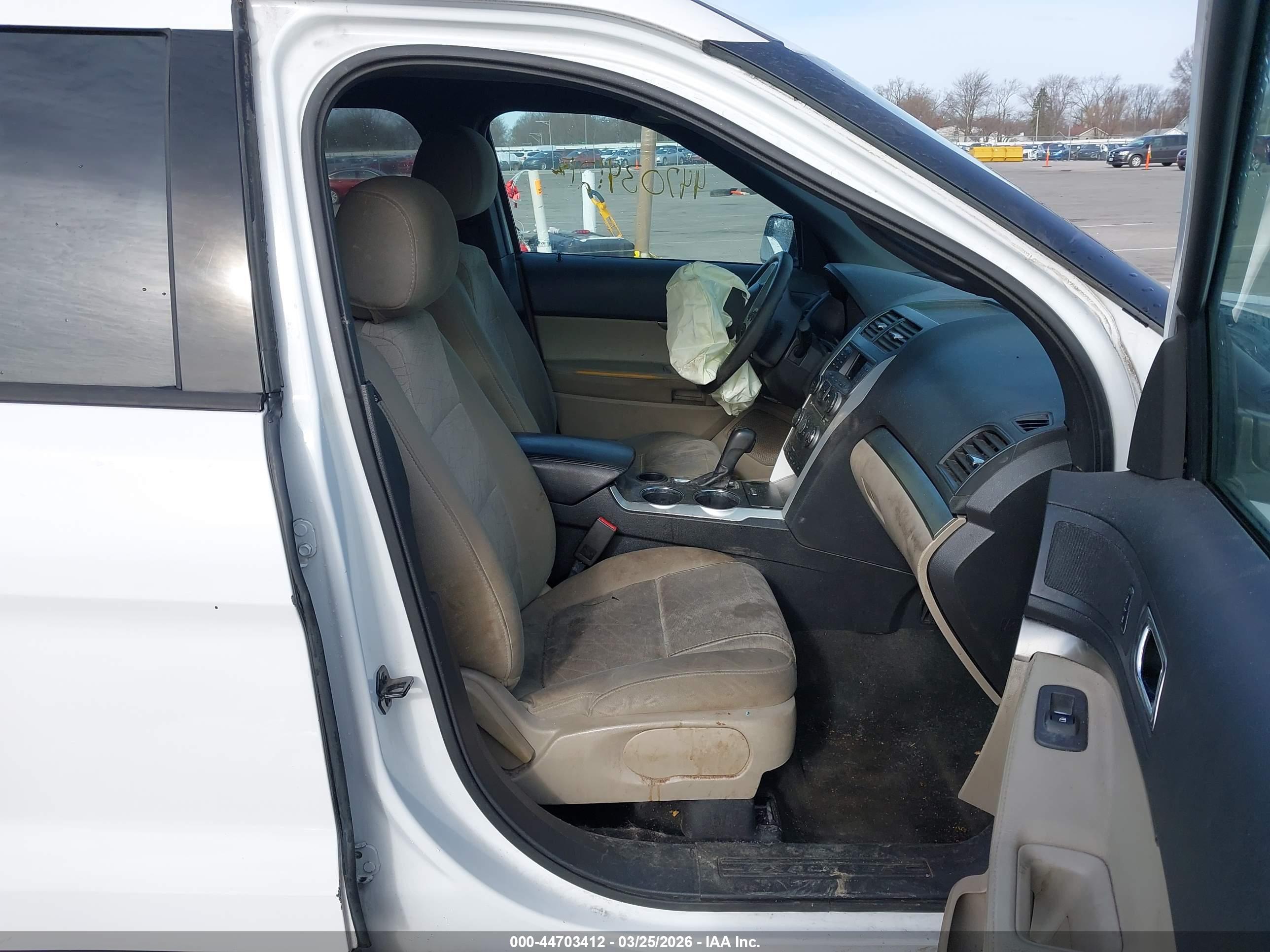 FORD EXPLORER image 5