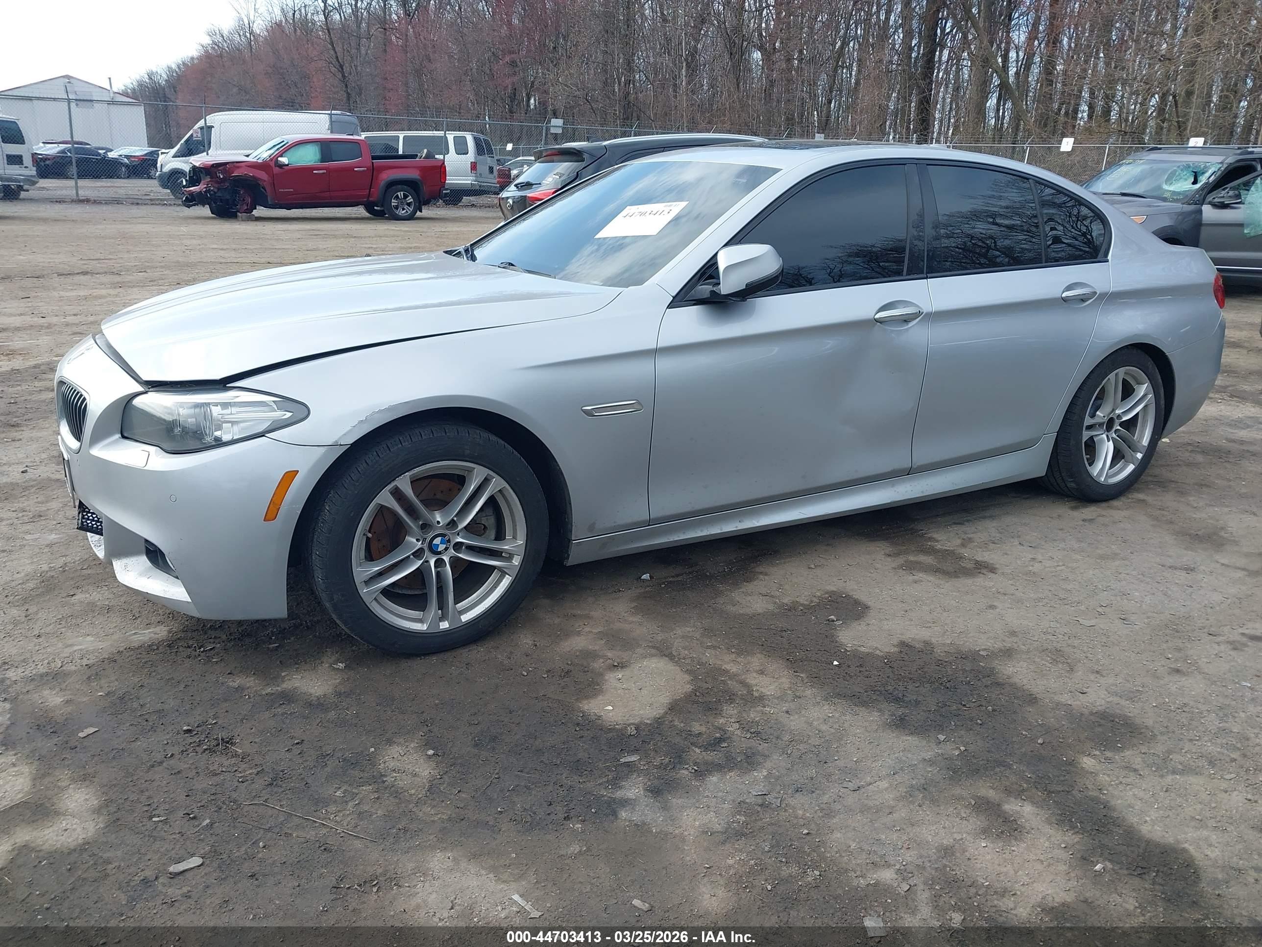 BMW 528I image 2