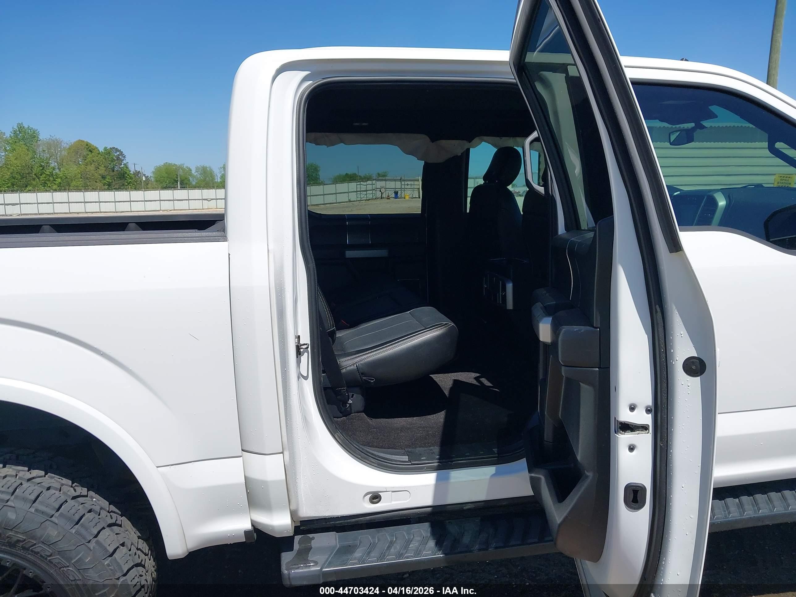 FORD F-150 image 8