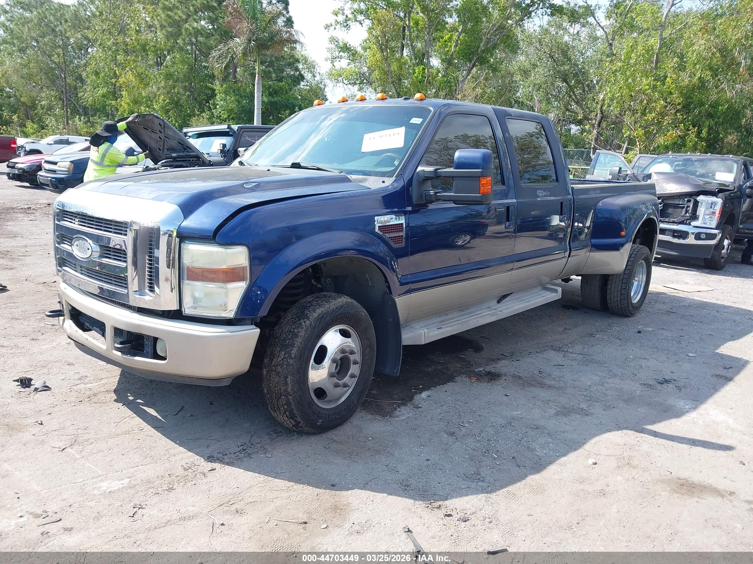 FORD F-350 image 2