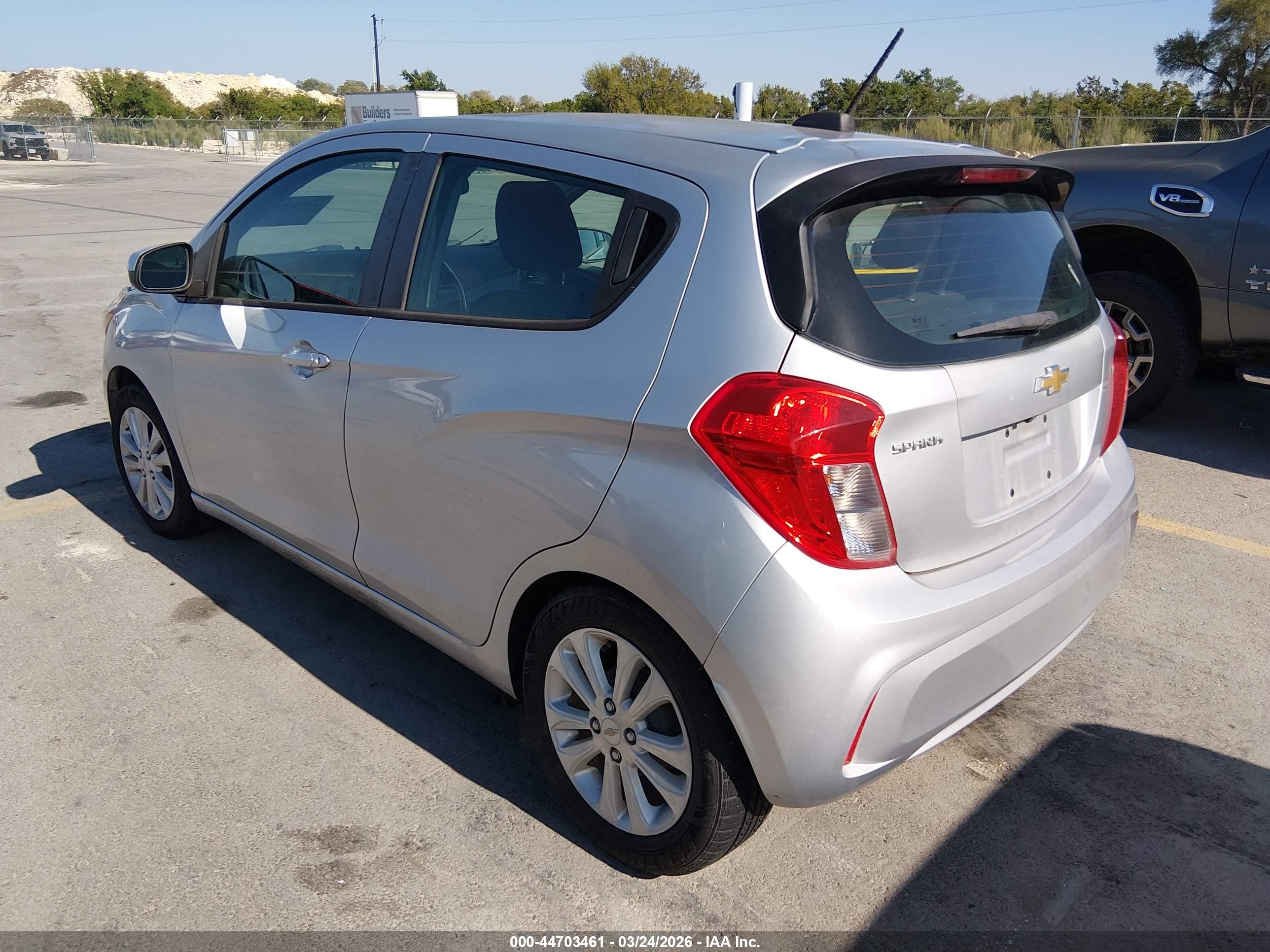 CHEVROLET SPARK image 3