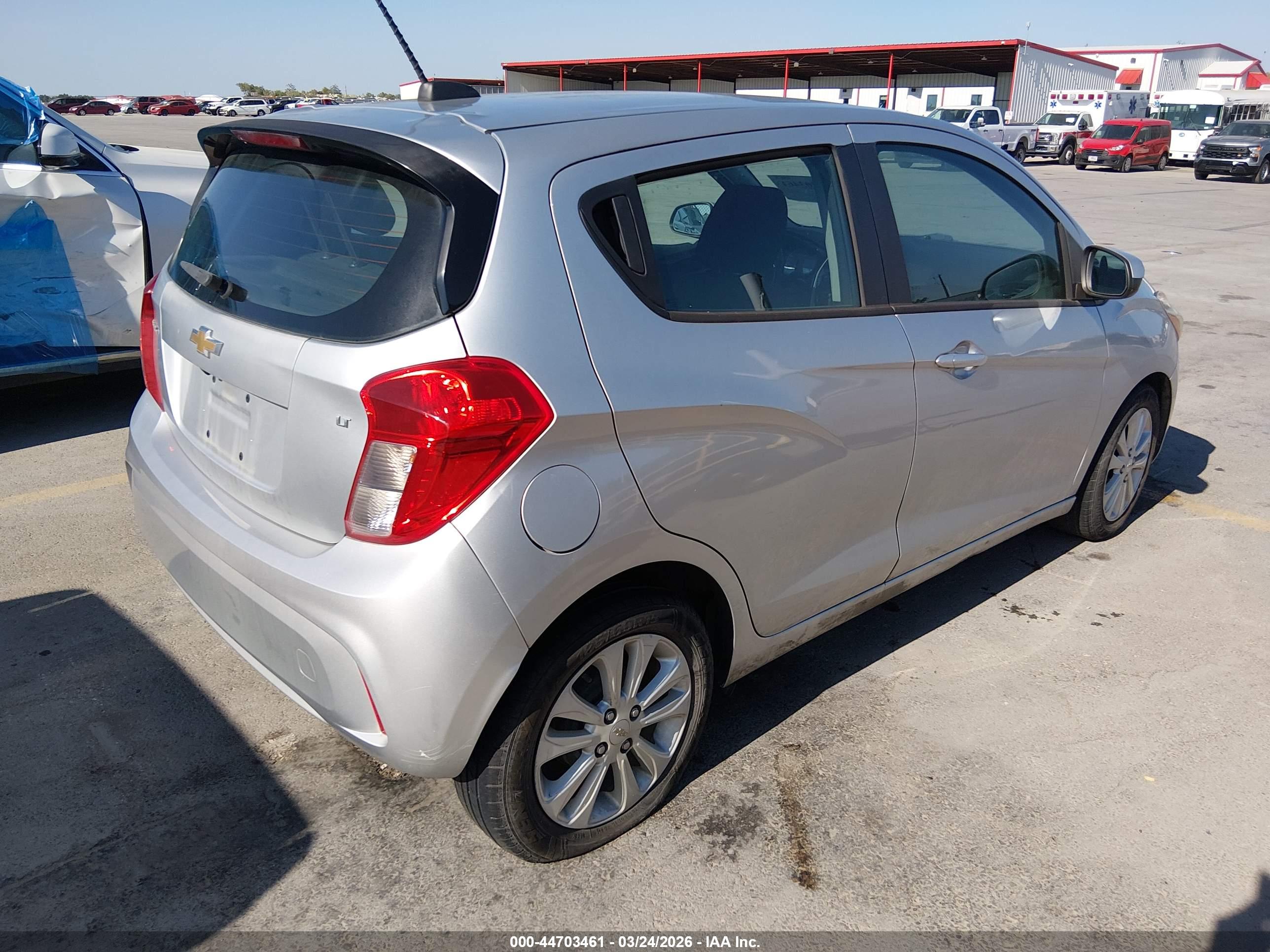 CHEVROLET SPARK image 4