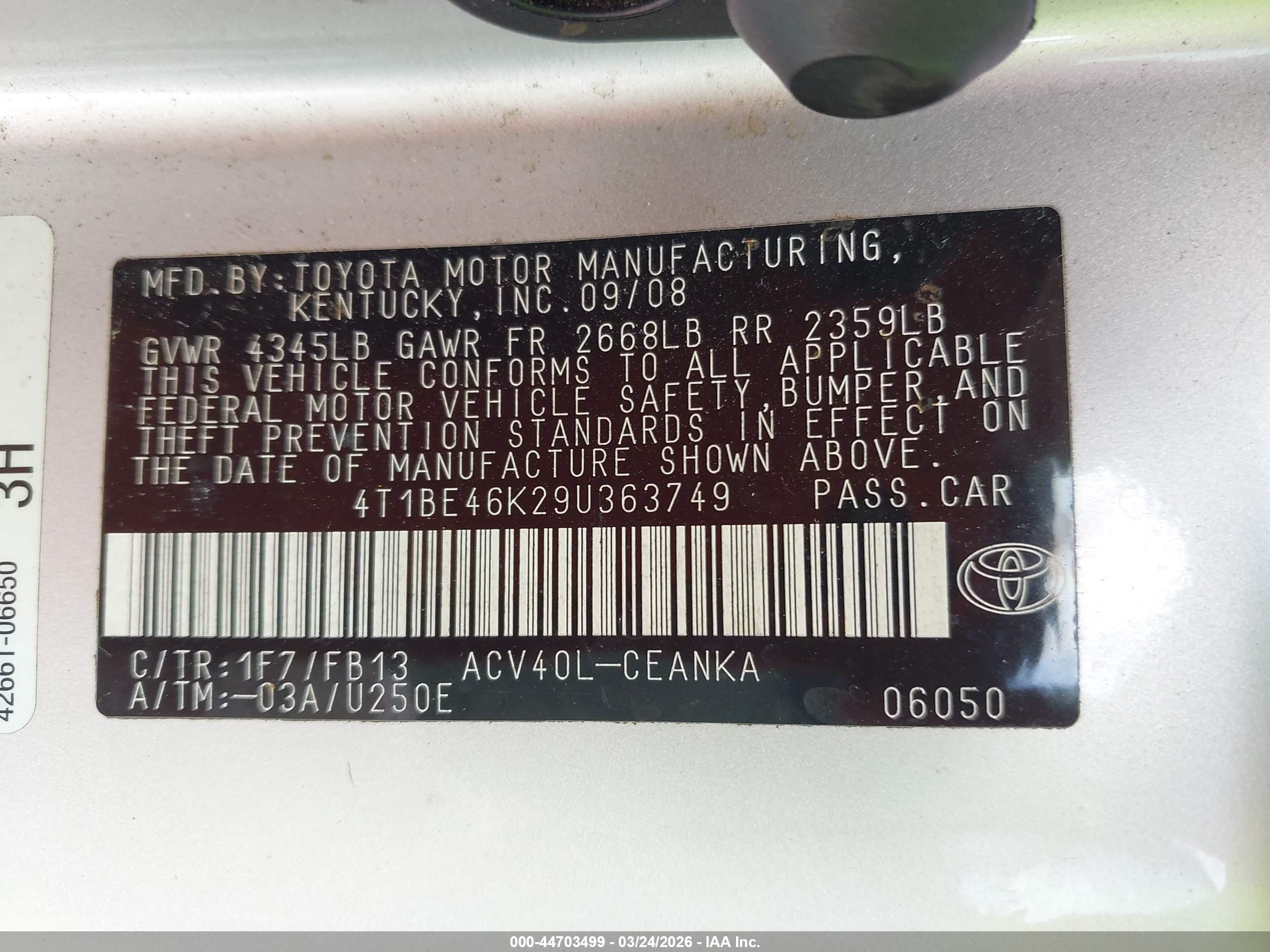 TOYOTA CAMRY image 9