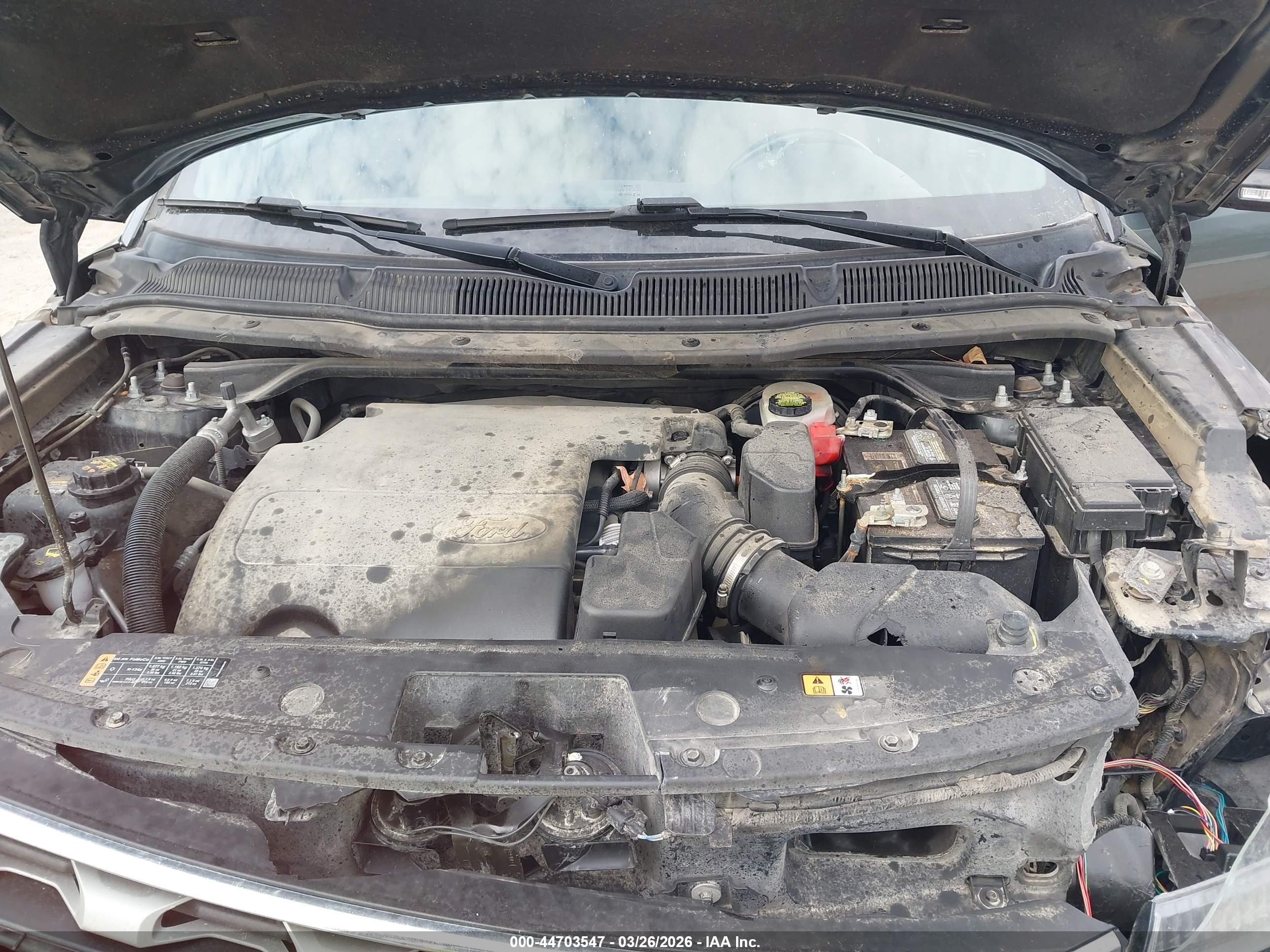 FORD EXPLORER image 10