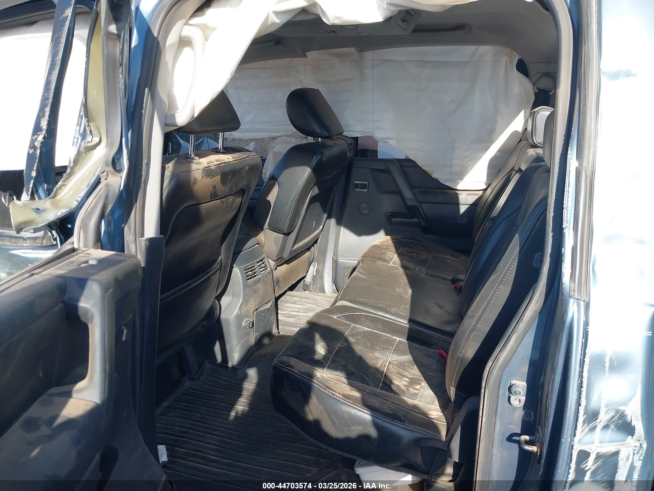 NISSAN TITAN image 8
