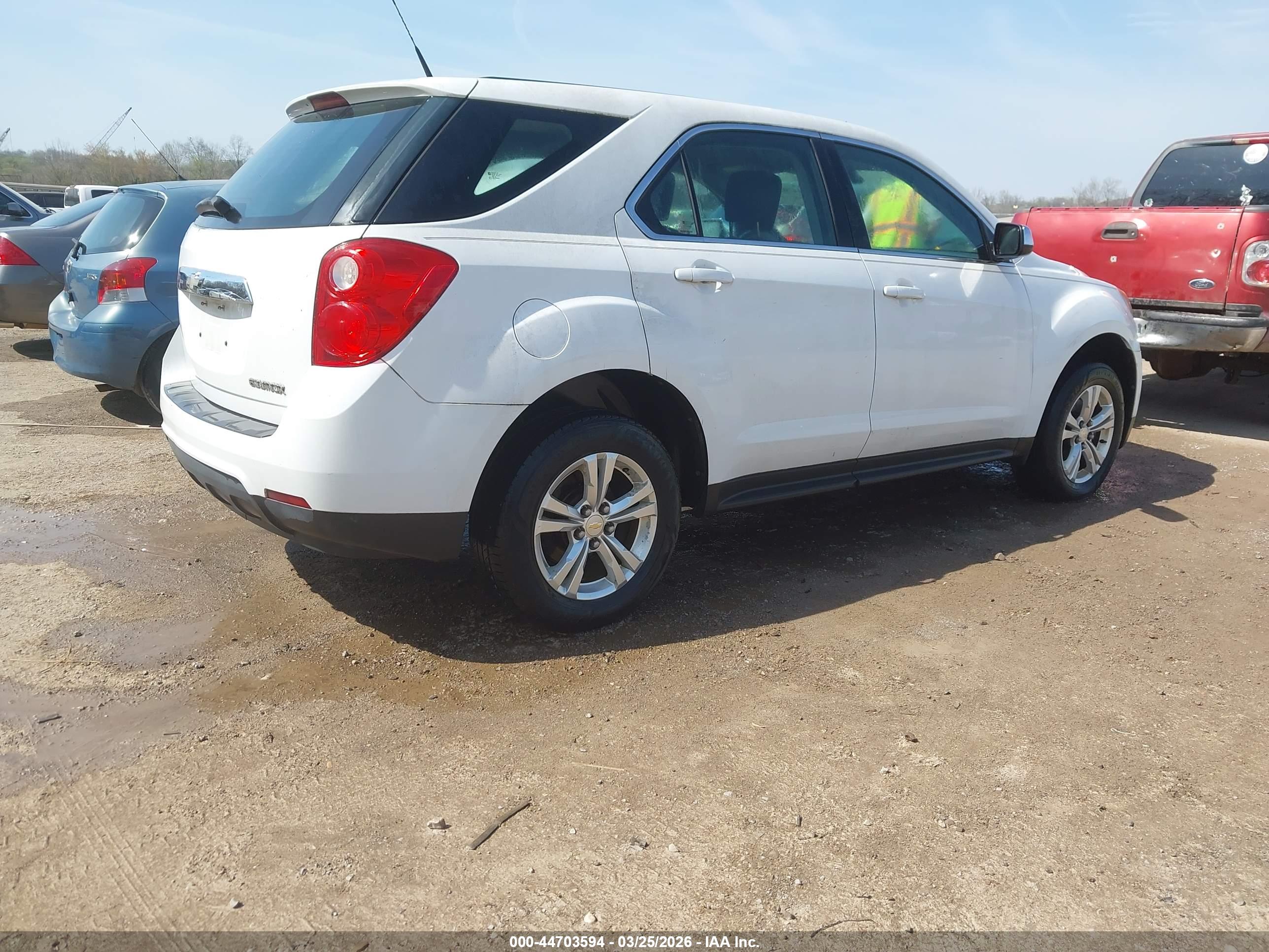 CHEVROLET EQUINOX image 4