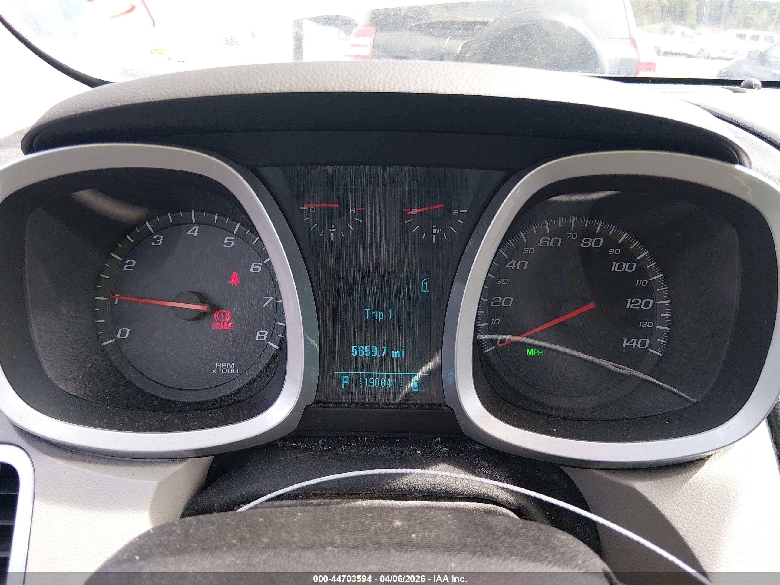CHEVROLET EQUINOX image 7