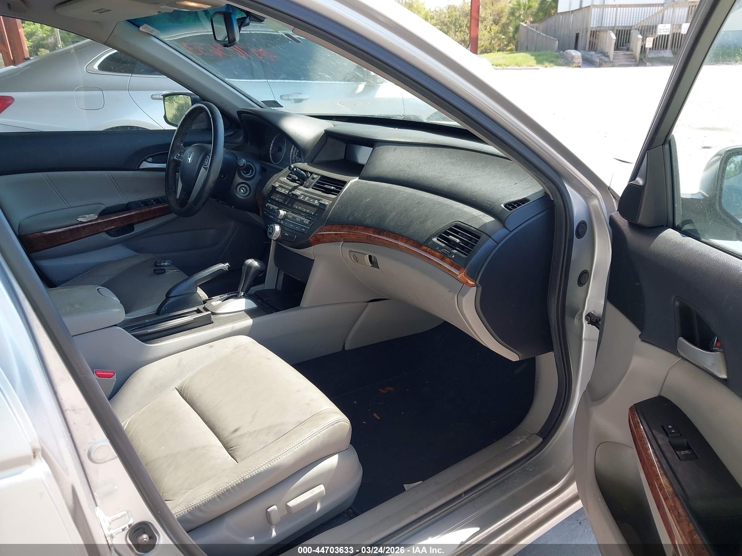 HONDA ACCORD image 5