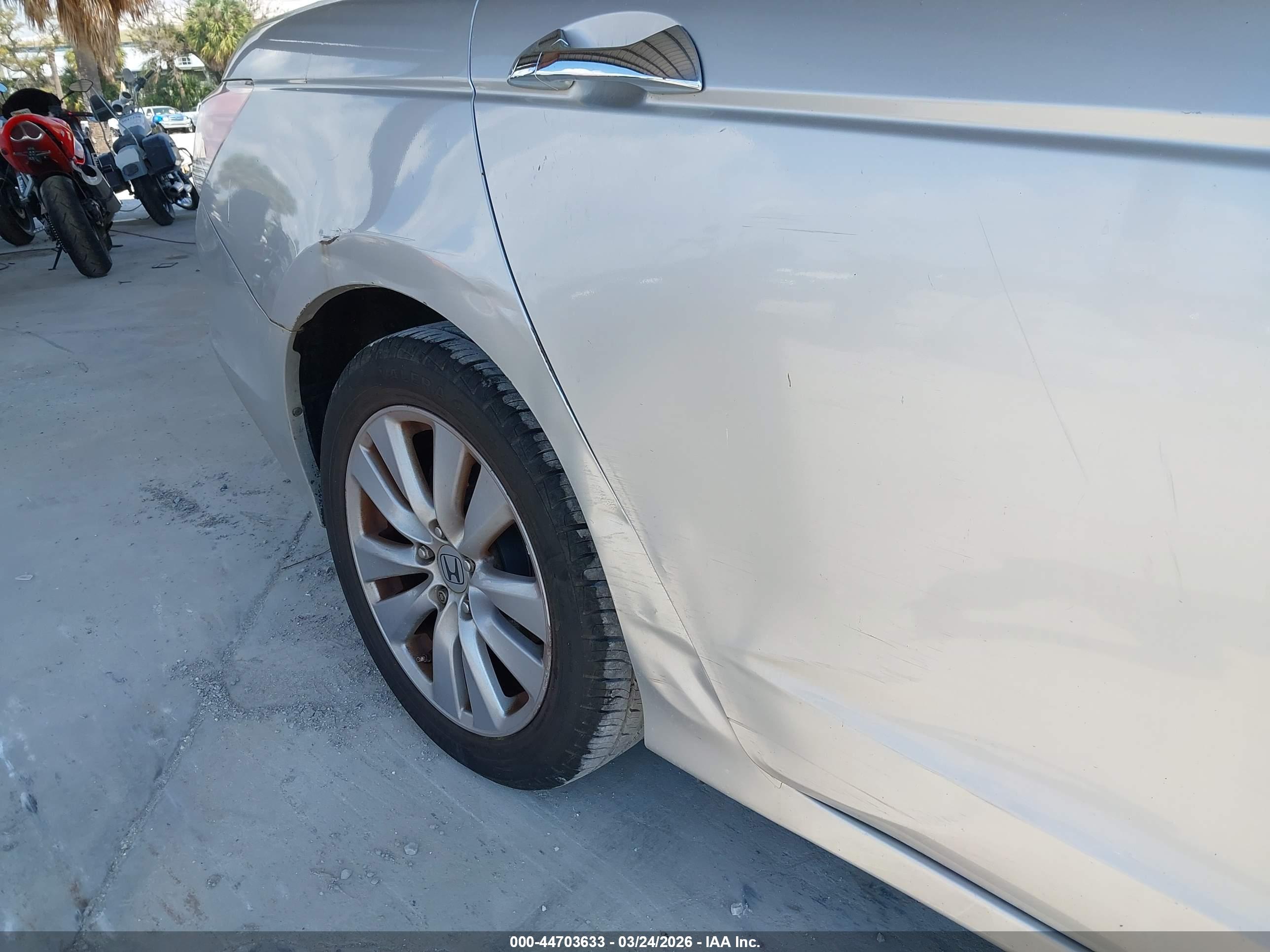 HONDA ACCORD image 6