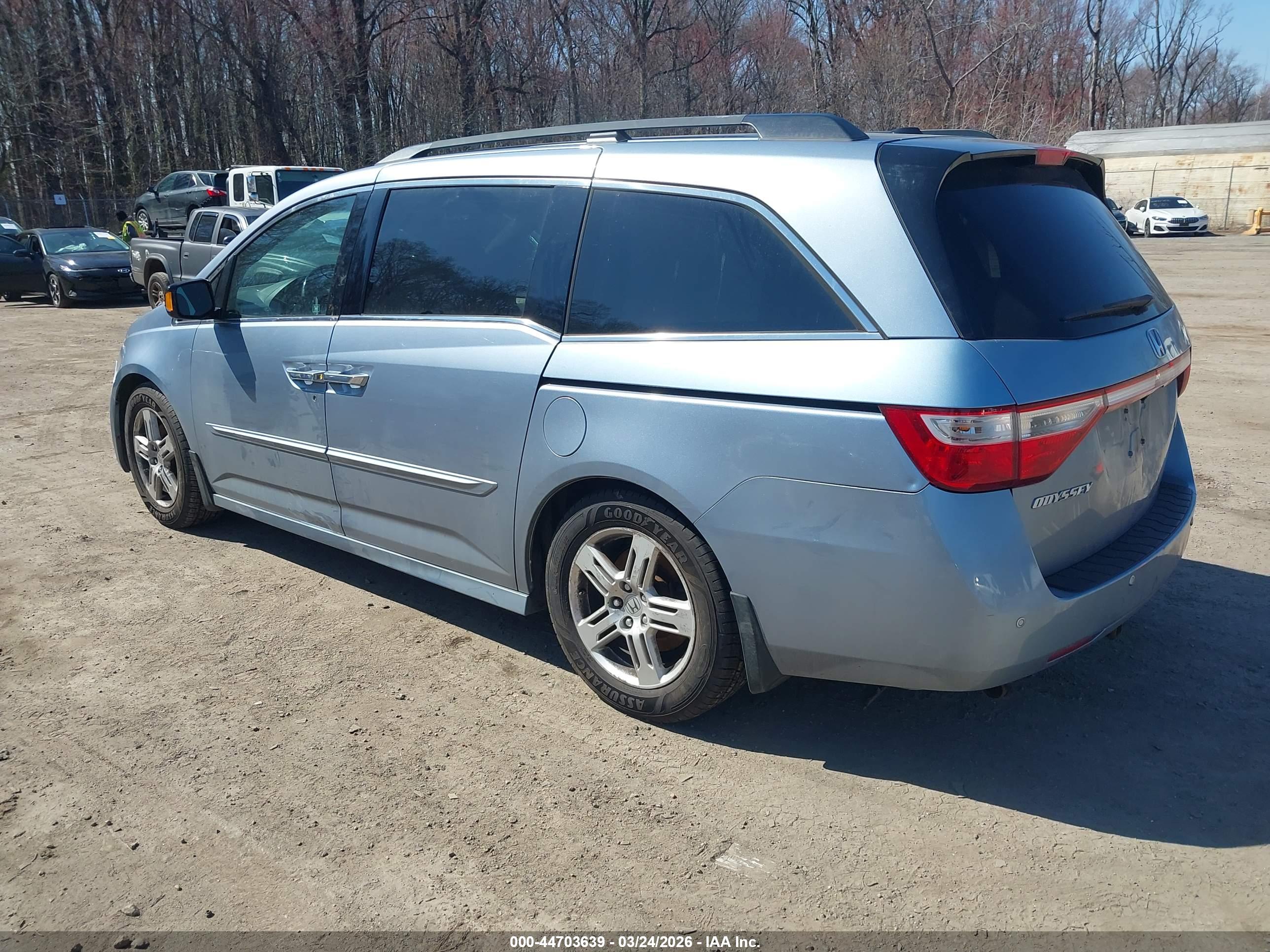 HONDA ODYSSEY image 3