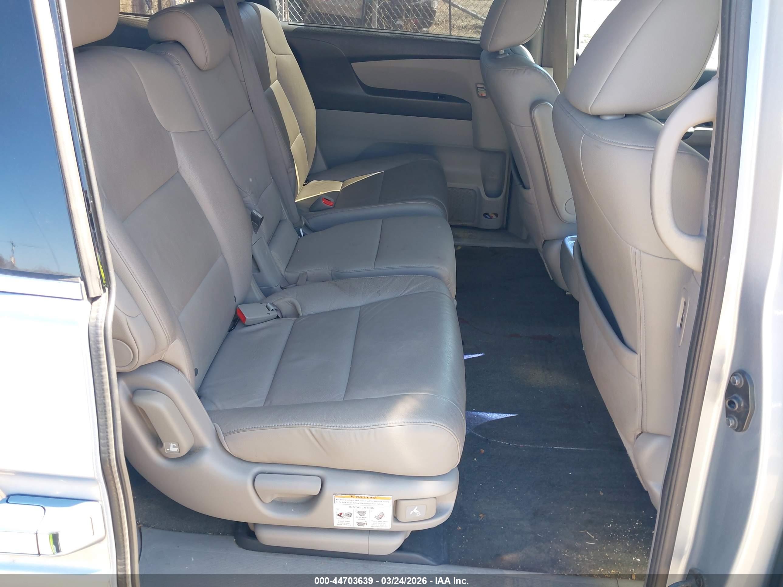 HONDA ODYSSEY image 8