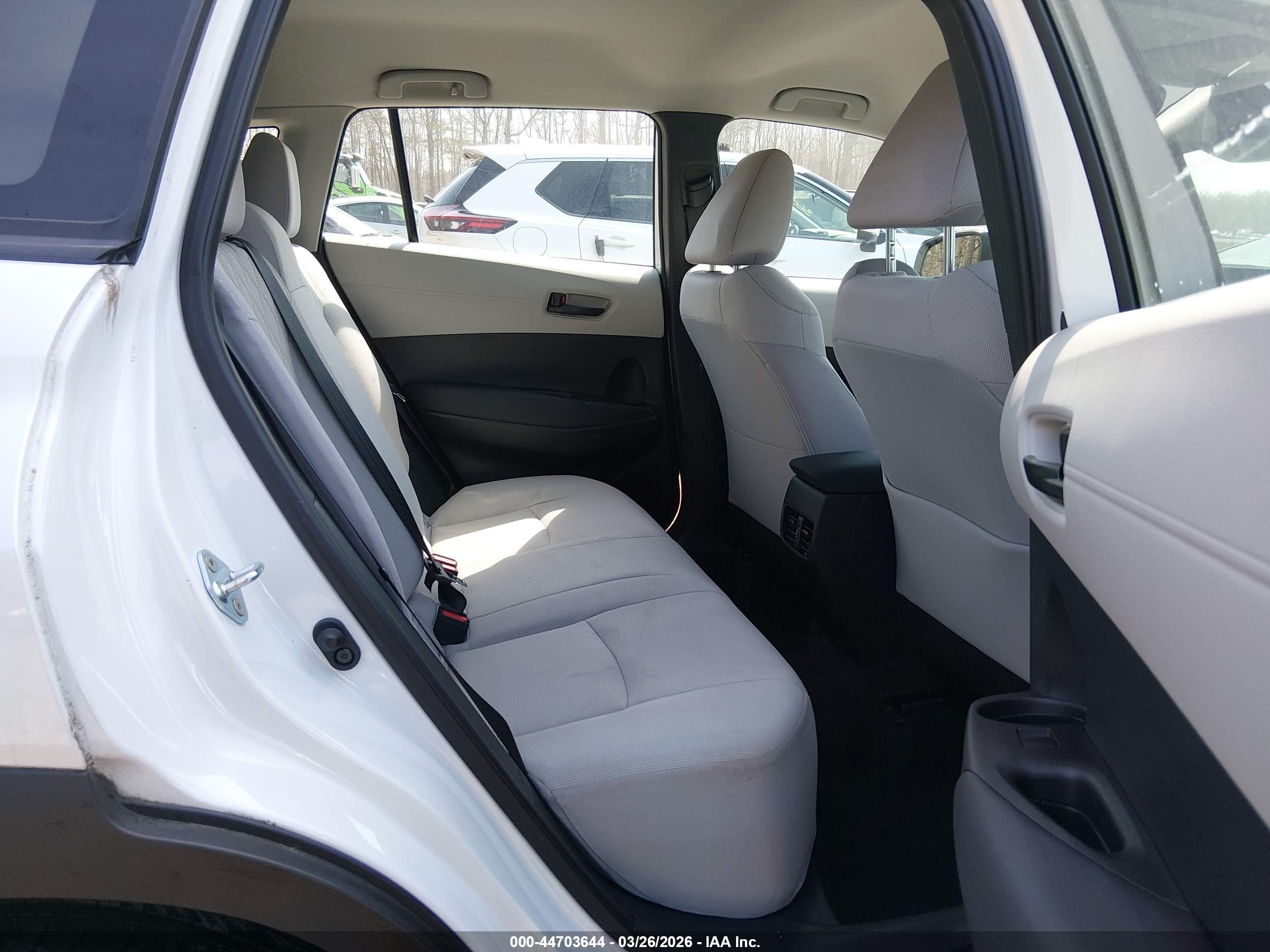 TOYOTA COROLLA image 8