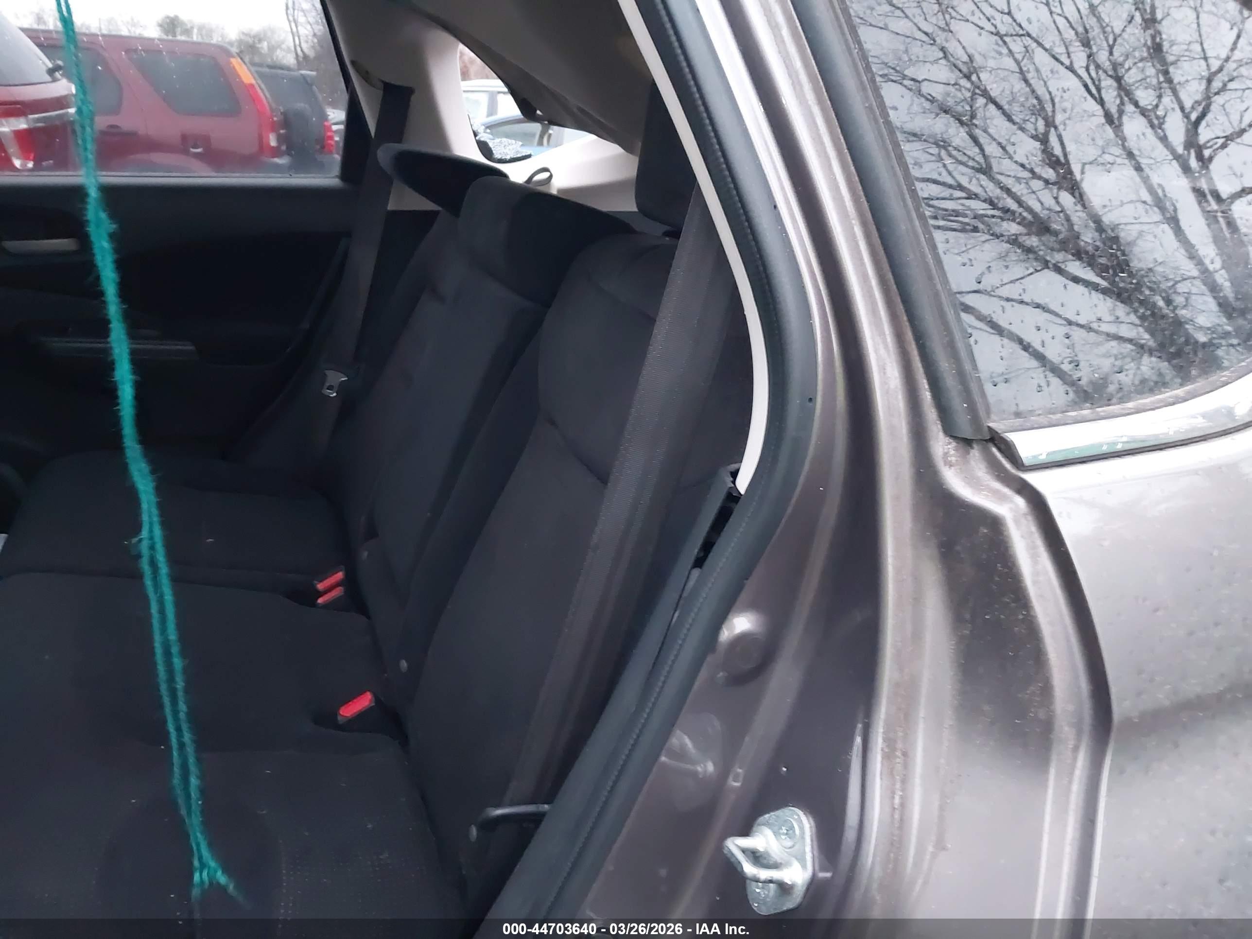 HONDA CR-V image 8