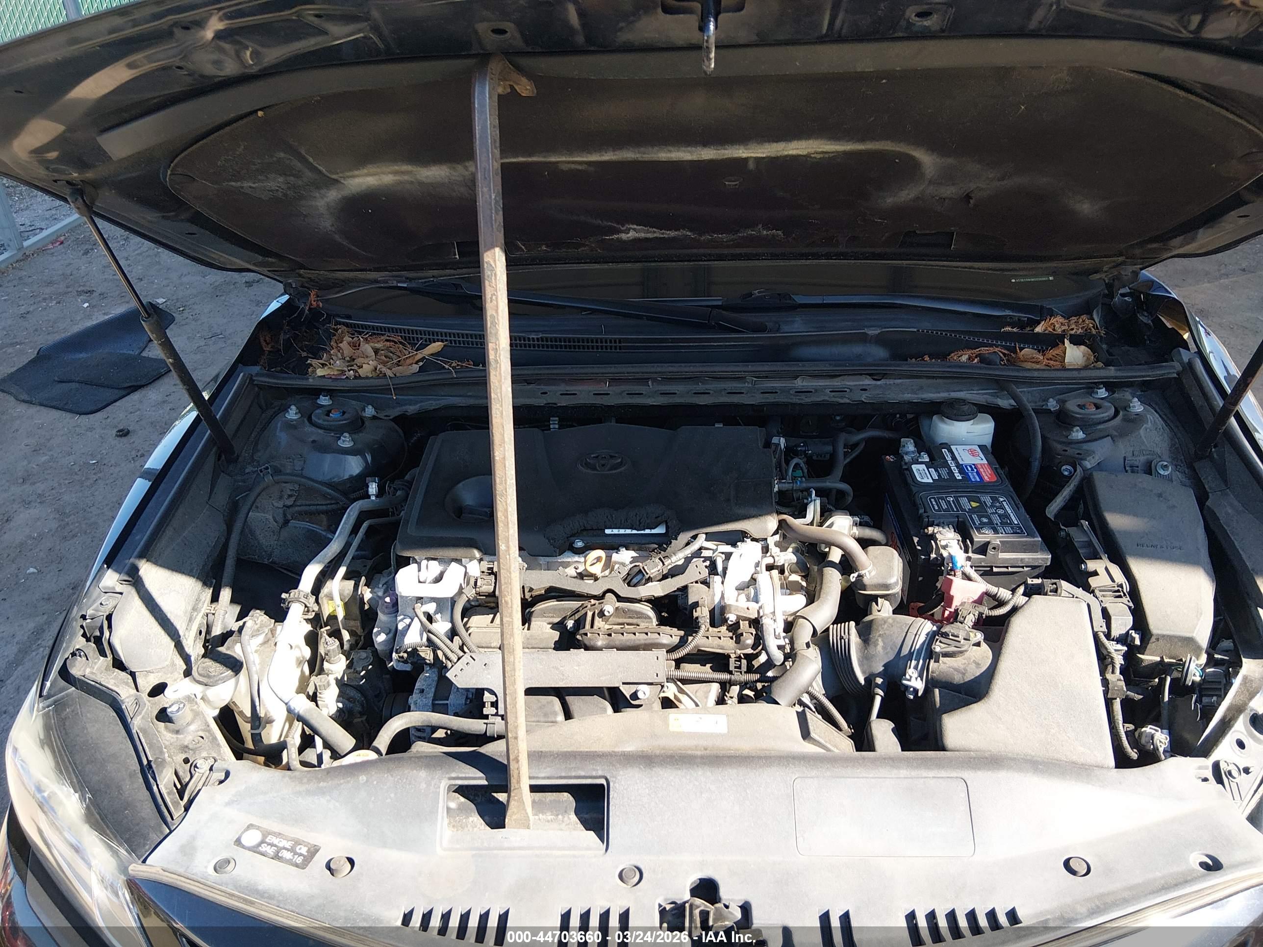TOYOTA CAMRY image 10