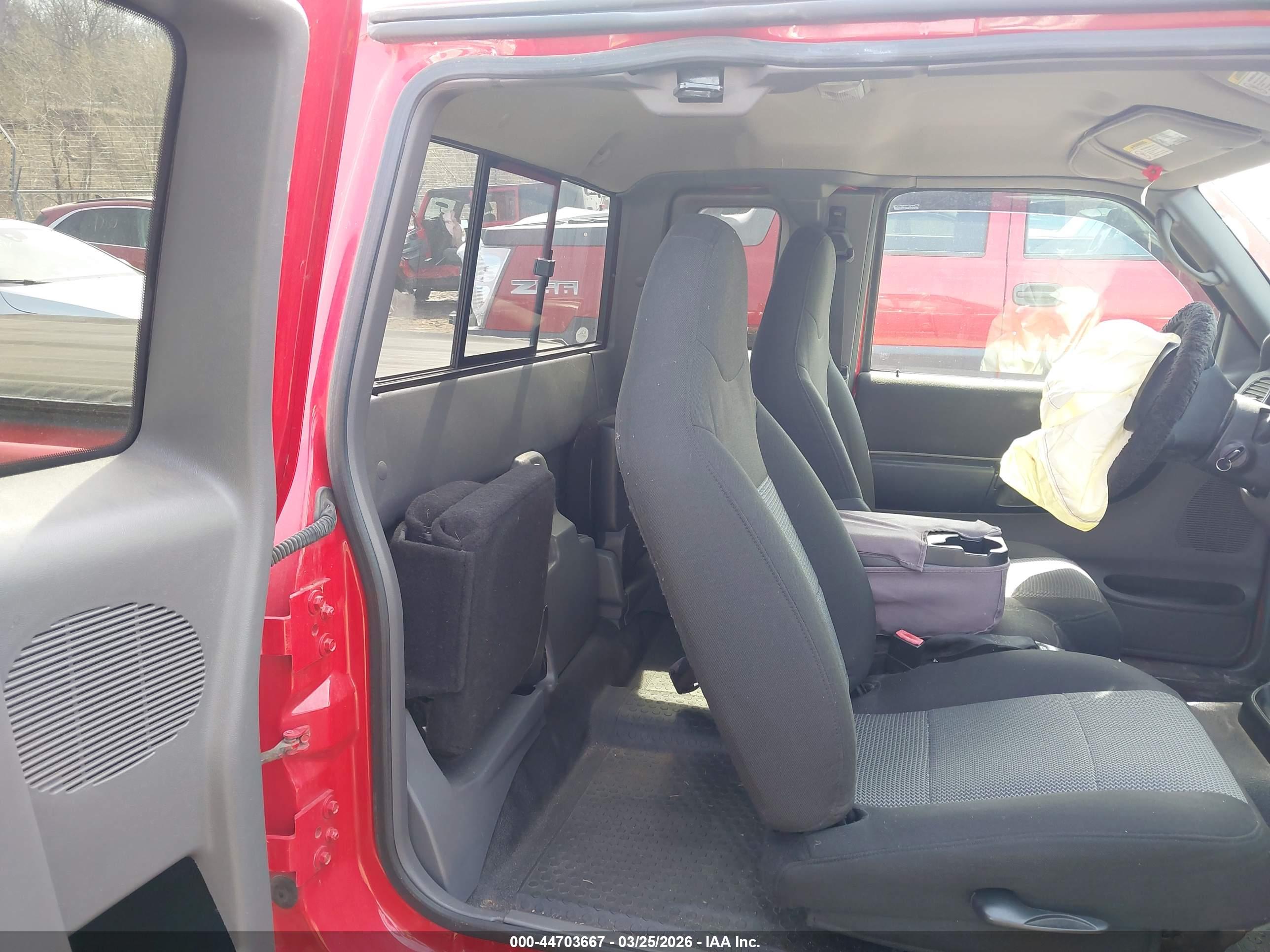 FORD RANGER image 8
