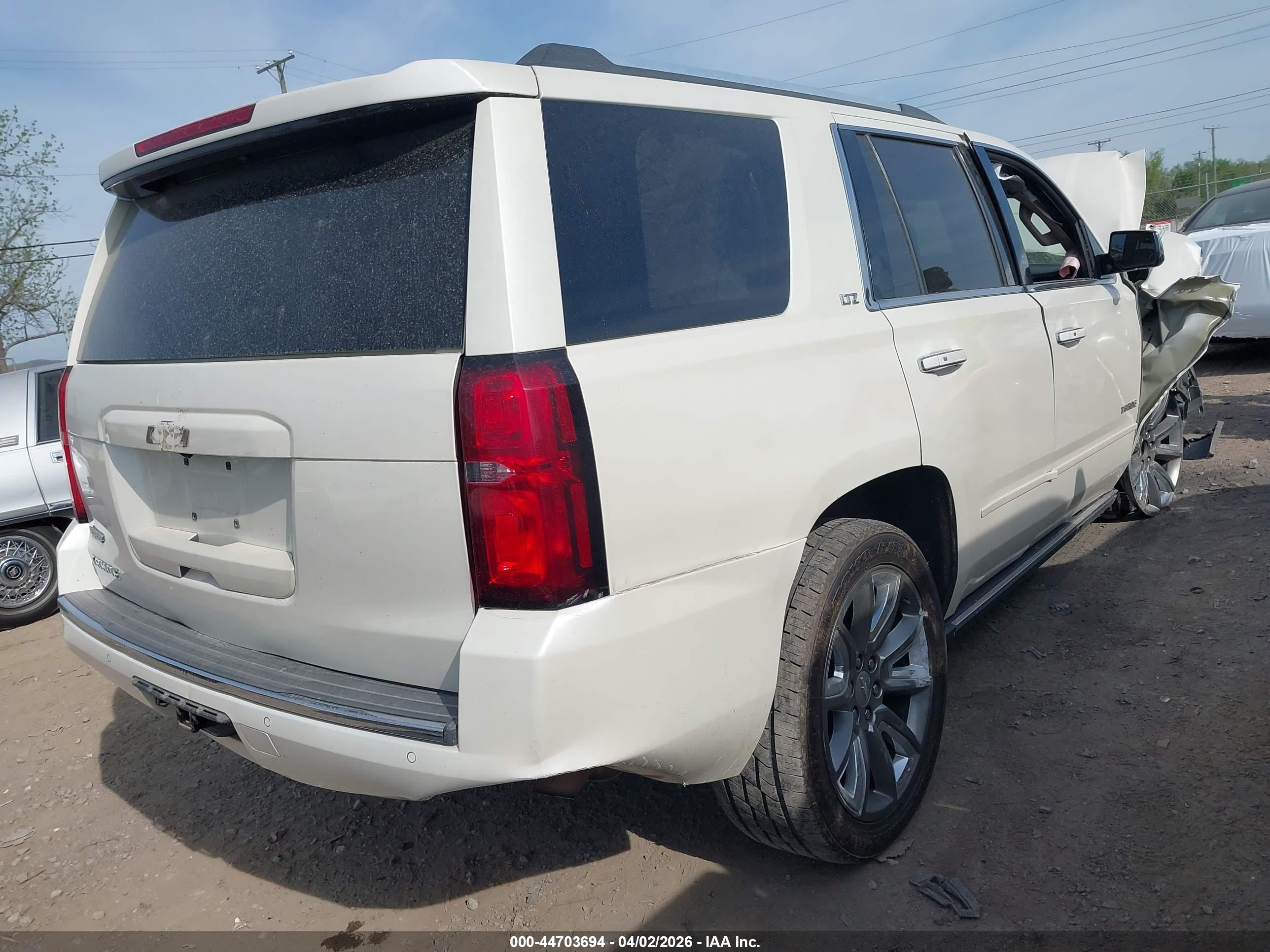 CHEVROLET TAHOE image 4