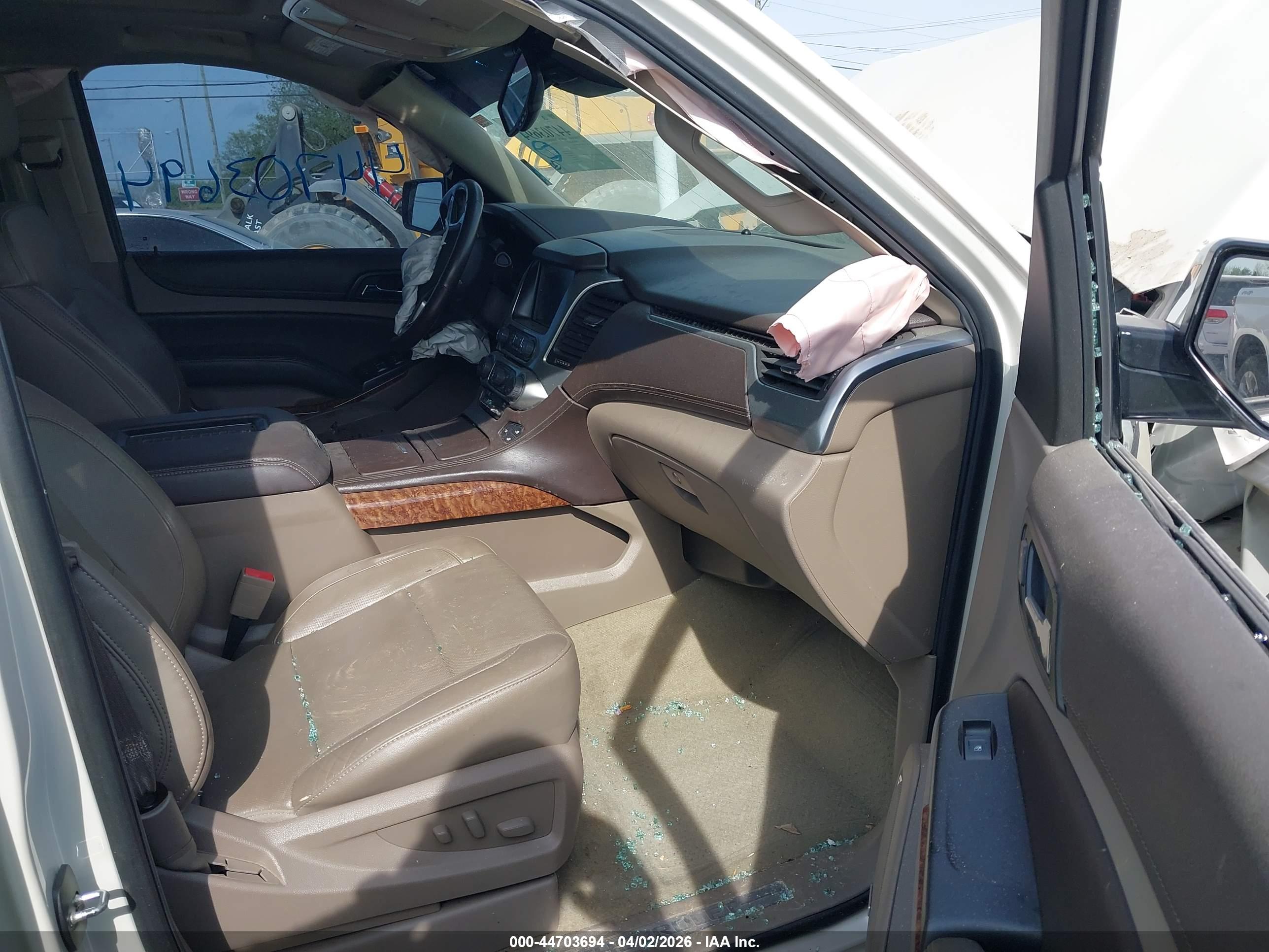 CHEVROLET TAHOE image 5