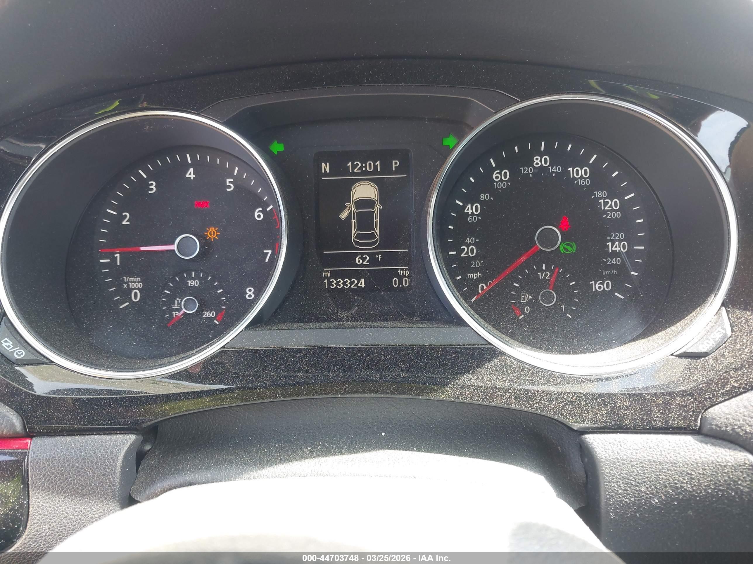 VOLKSWAGEN JETTA image 7