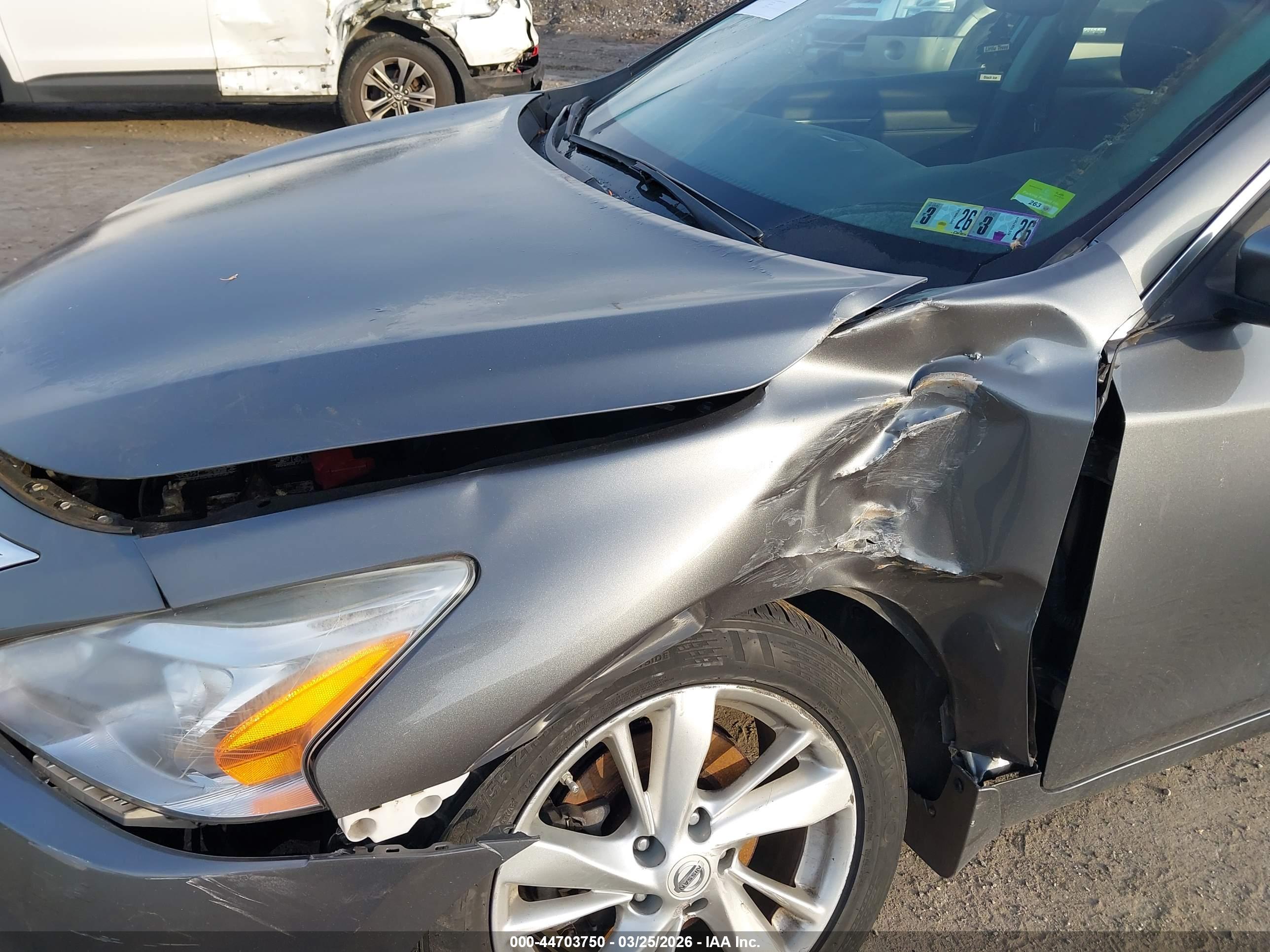 NISSAN ALTIMA image 6