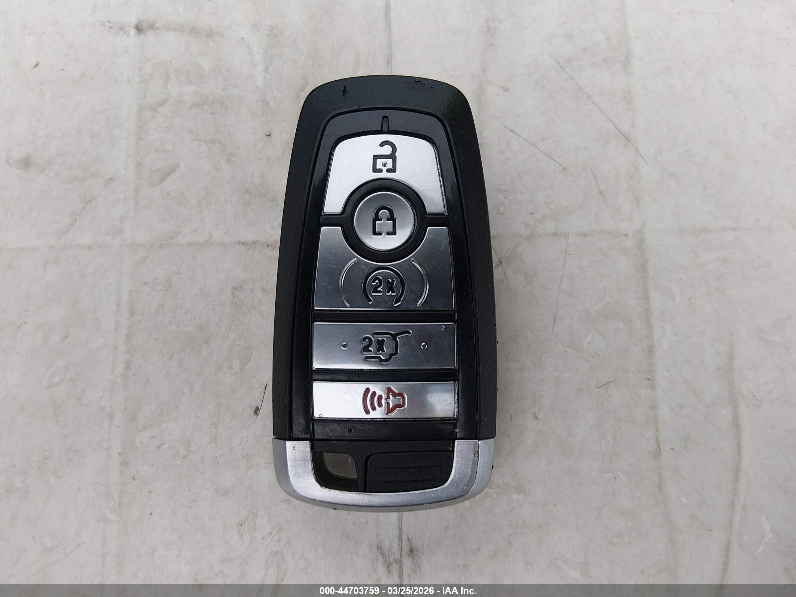 FORD EXPLORER image 11