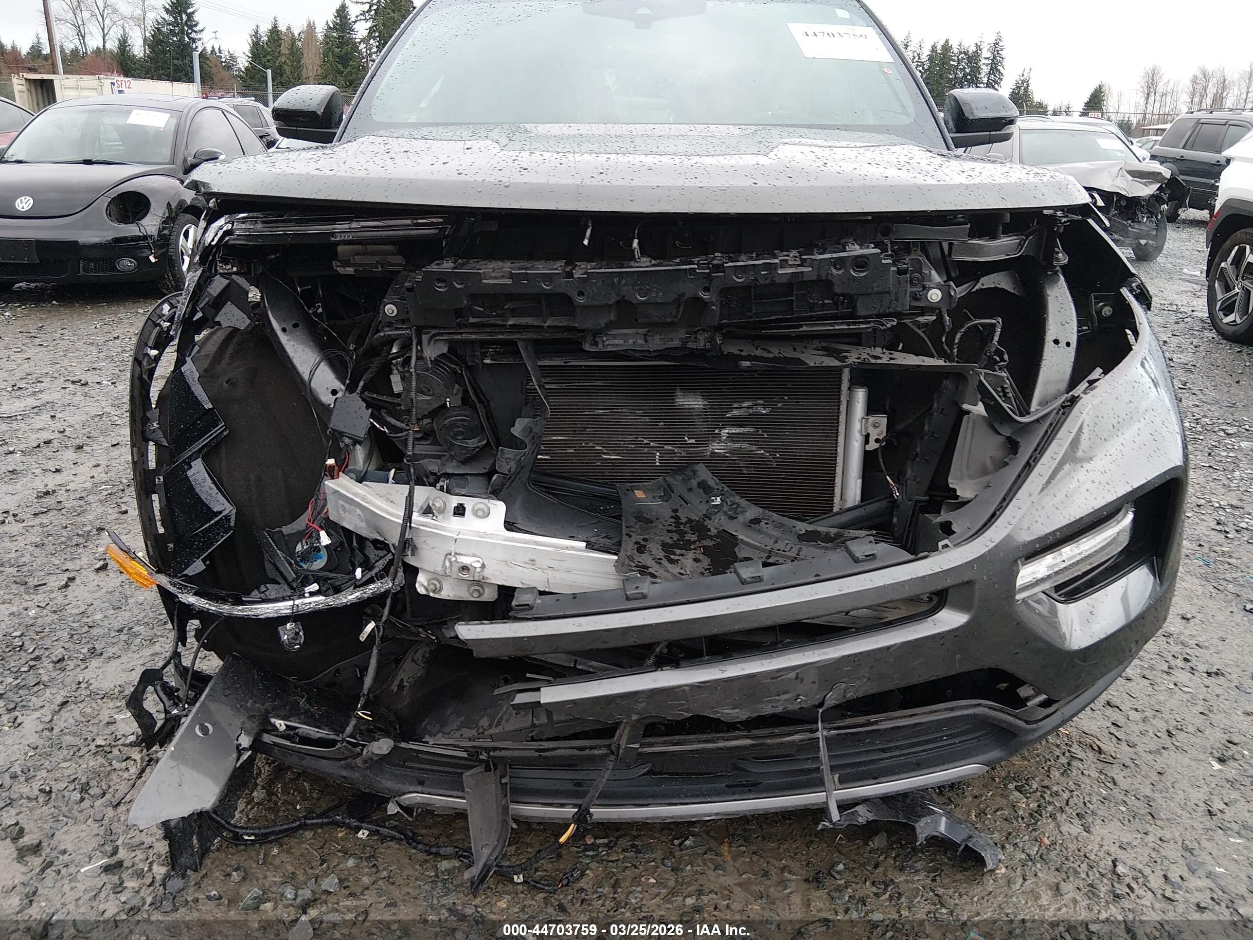 FORD EXPLORER image 6