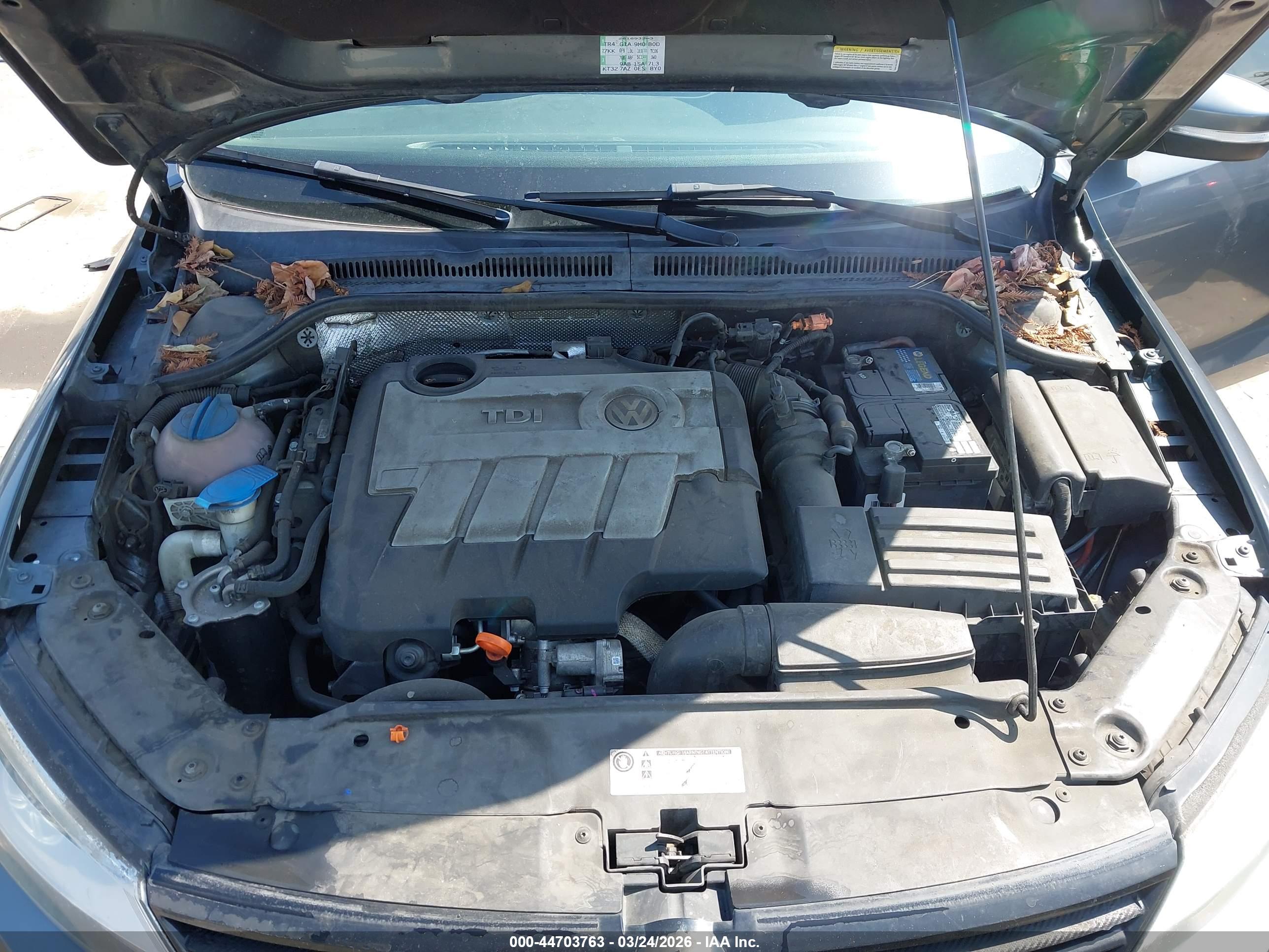 VOLKSWAGEN JETTA image 10