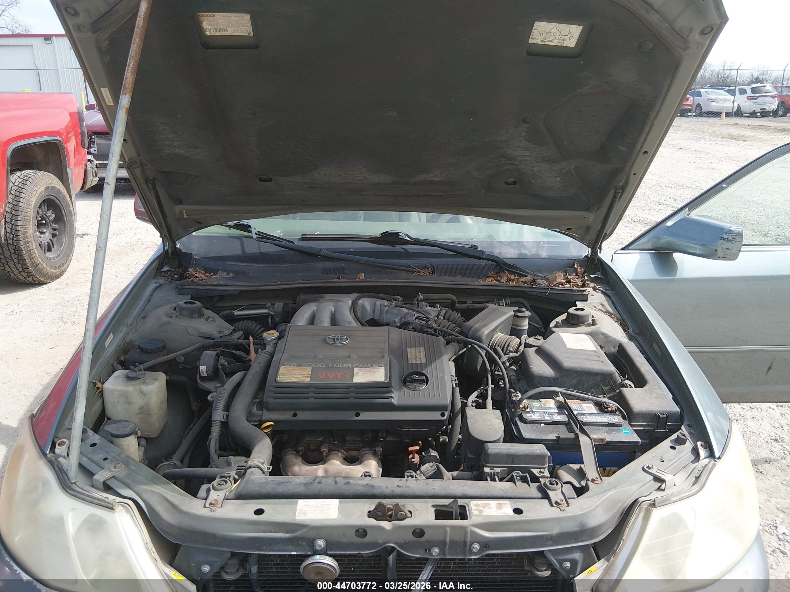 TOYOTA AVALON image 10