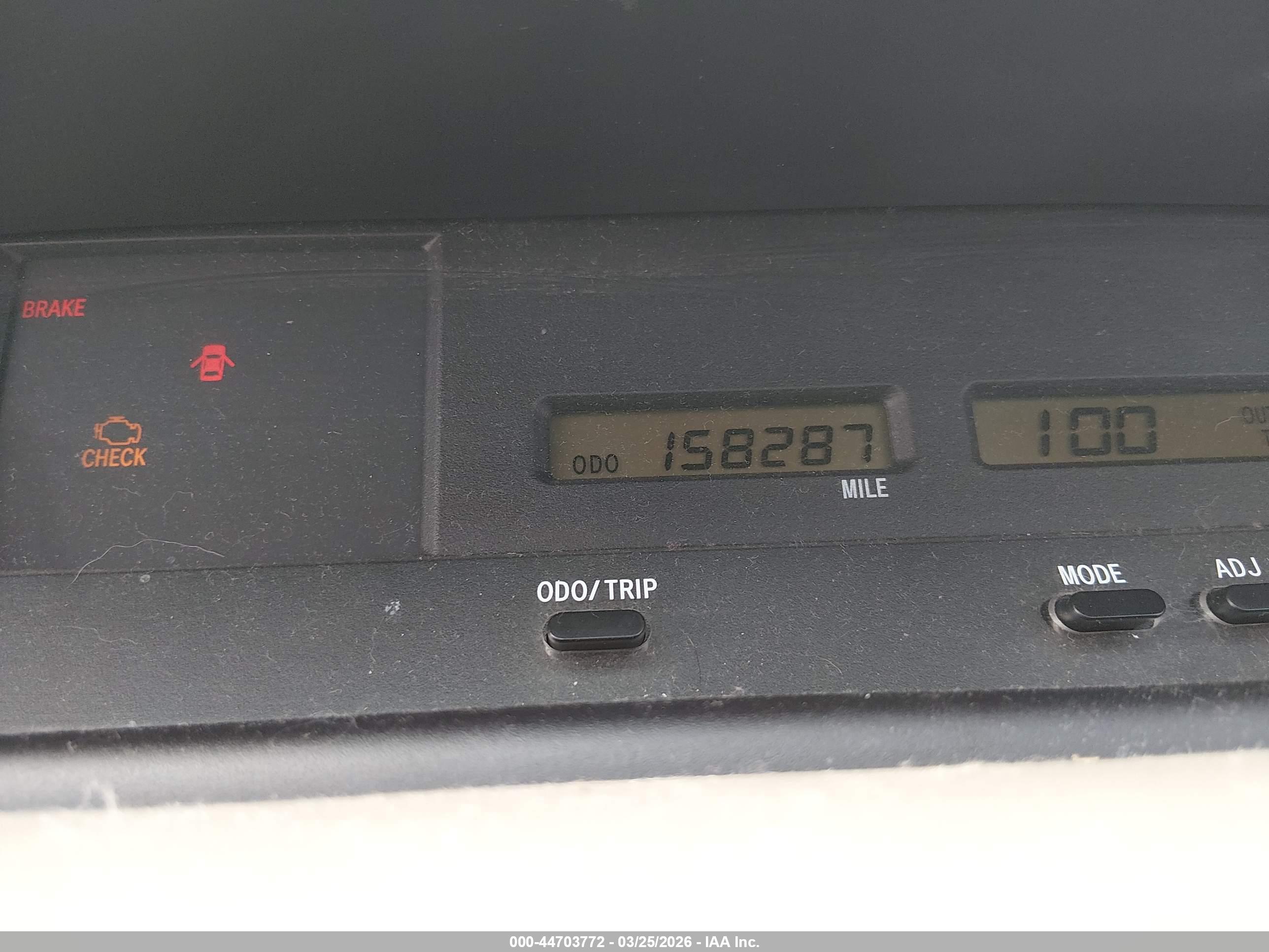 TOYOTA AVALON image 7