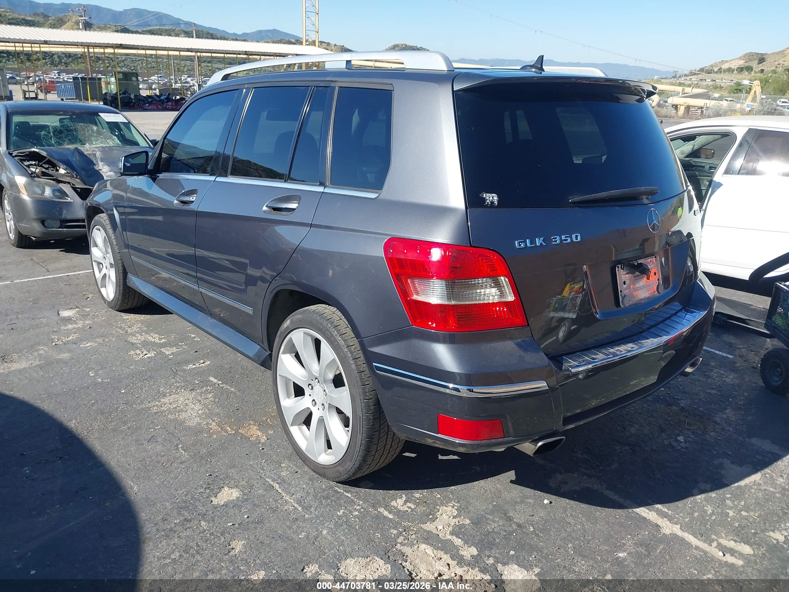 MERCEDES-BENZ GLK image 3