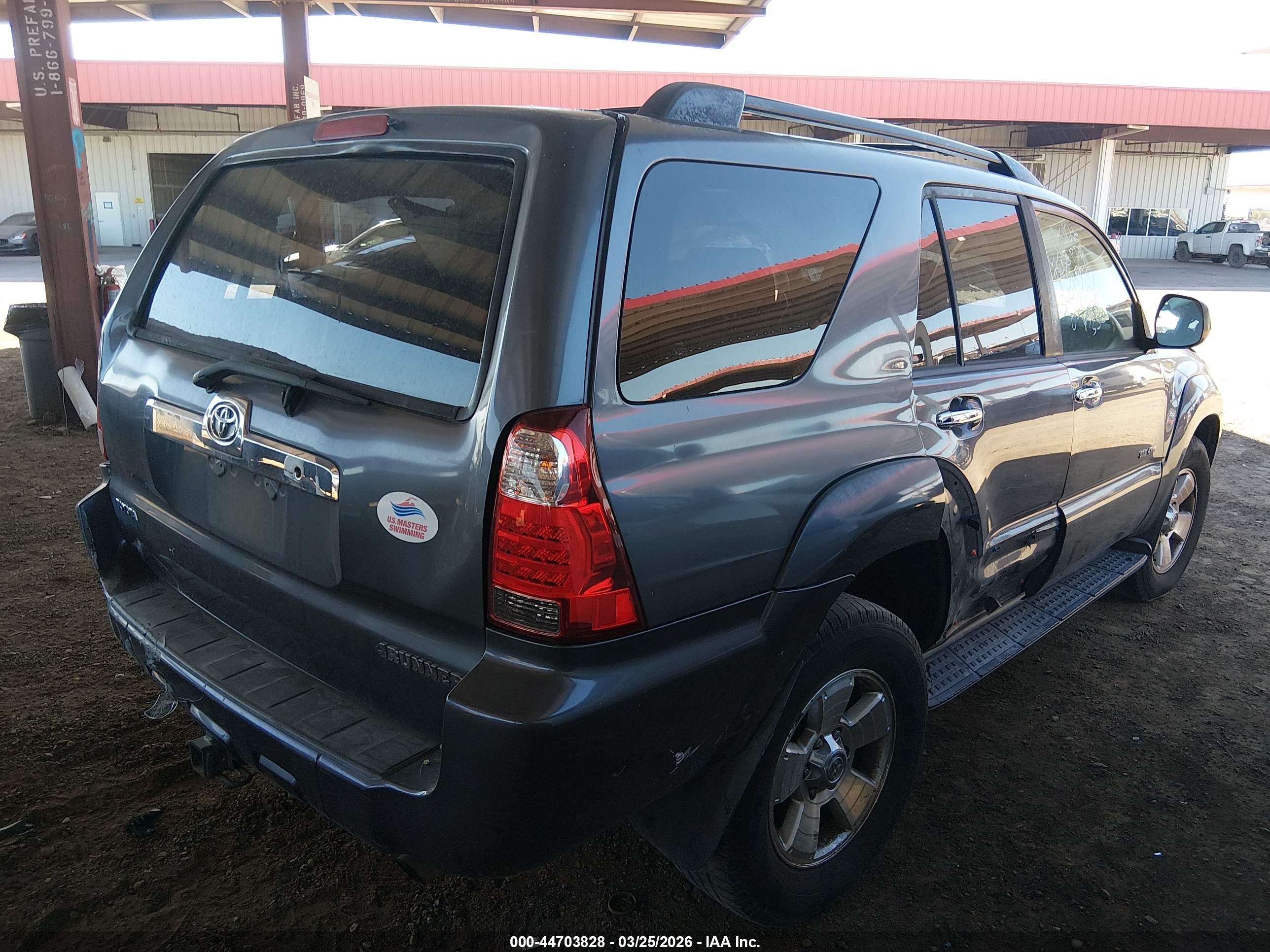 TOYOTA 4RUNNER image 4