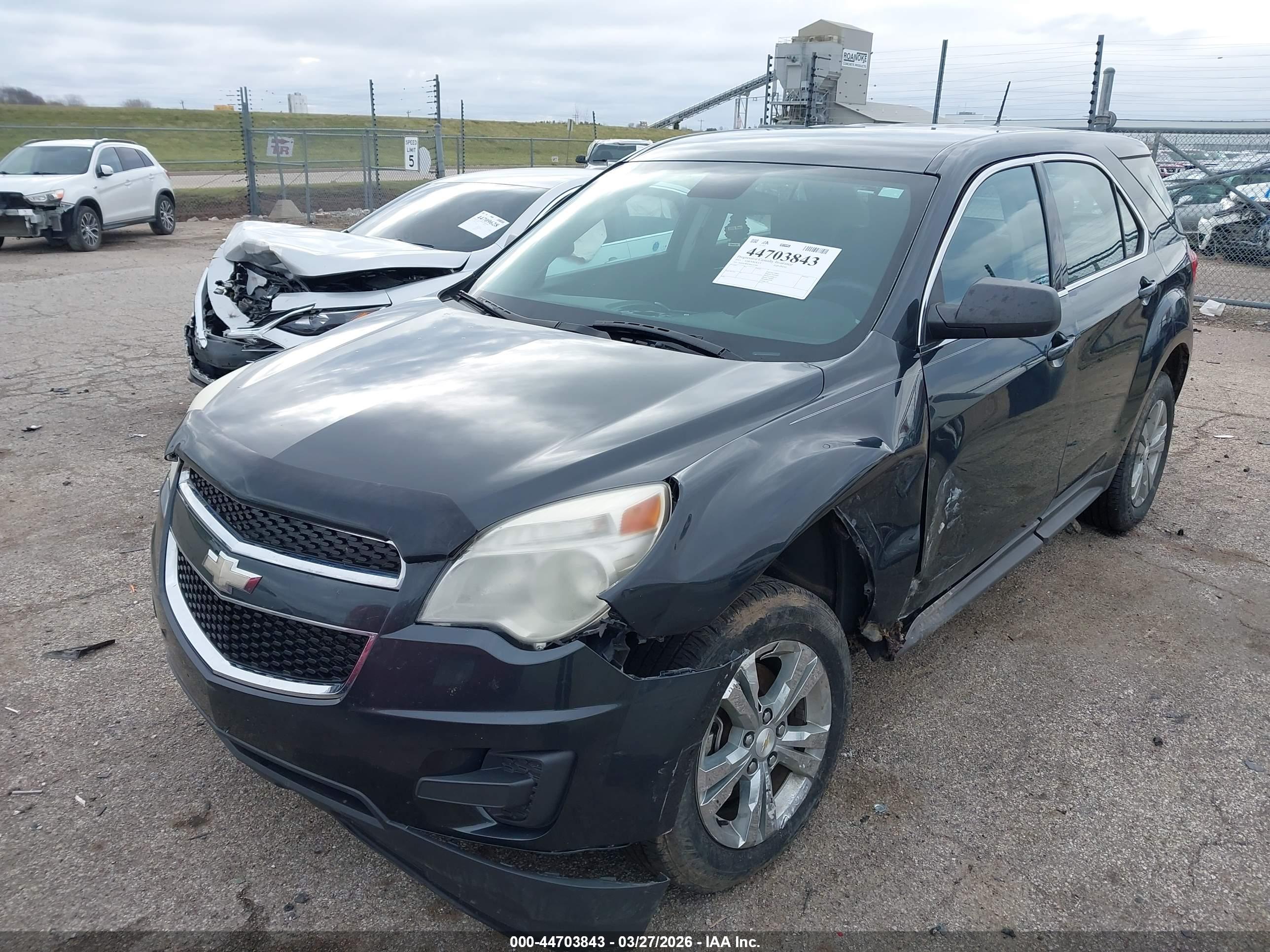 CHEVROLET EQUINOX image 2