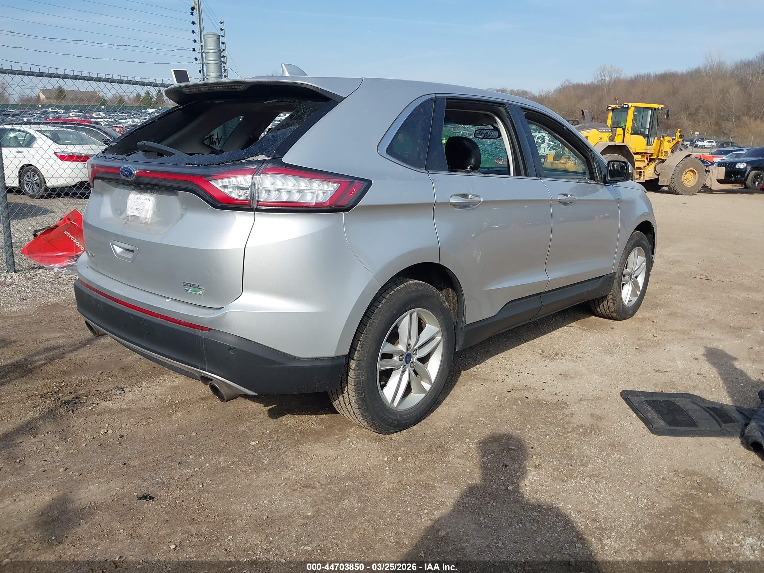 FORD EDGE image 4
