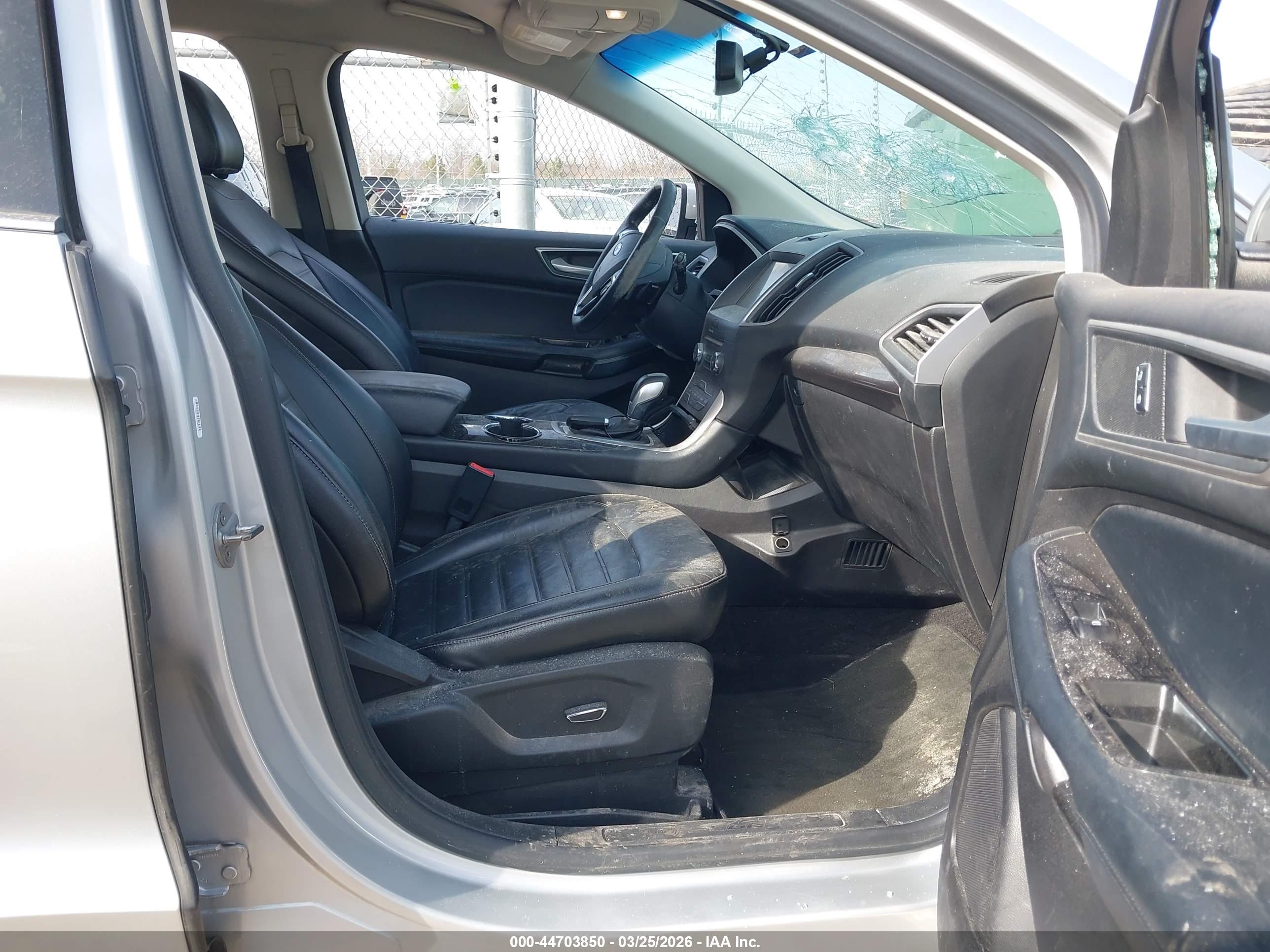 FORD EDGE image 5