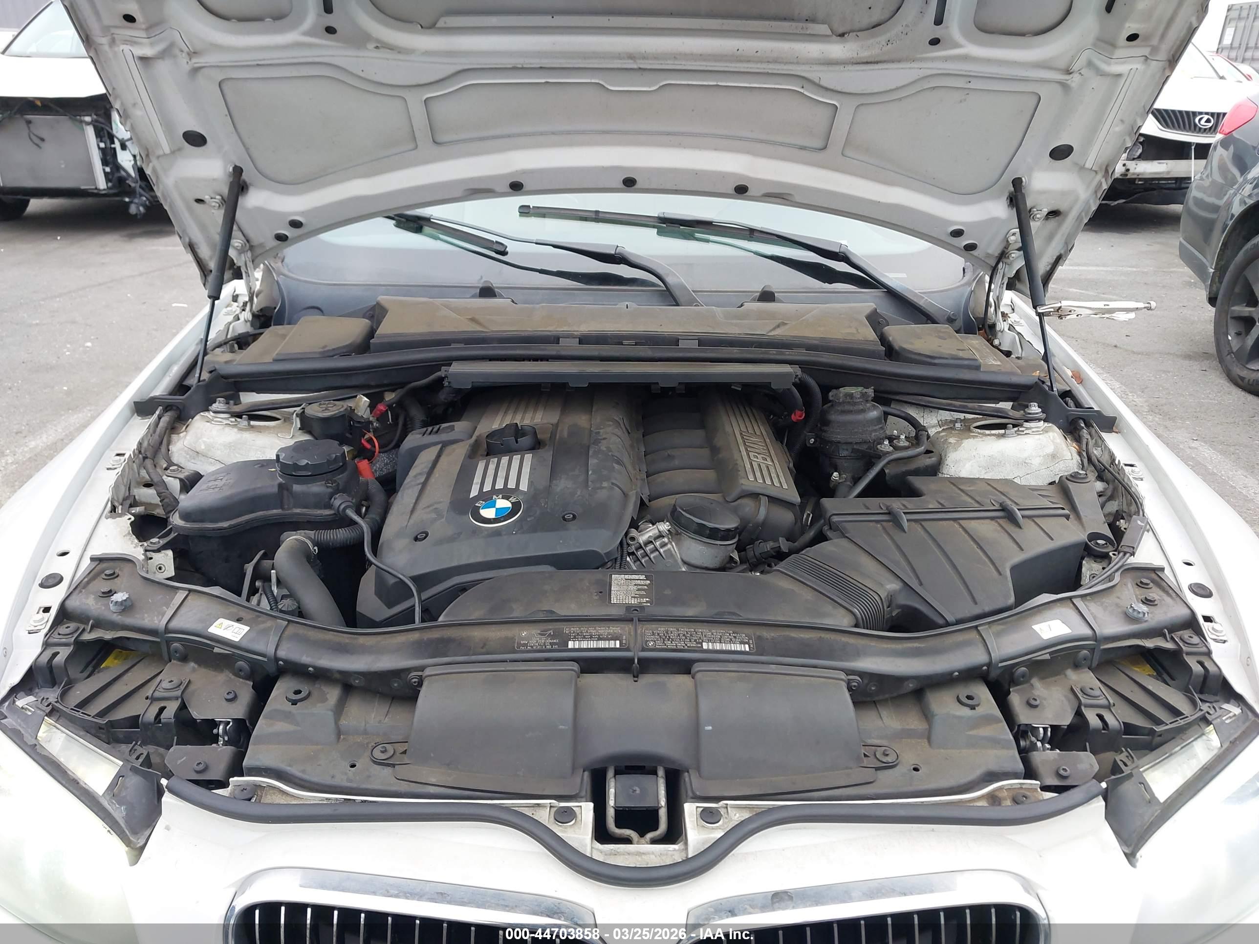 BMW 328I image 10