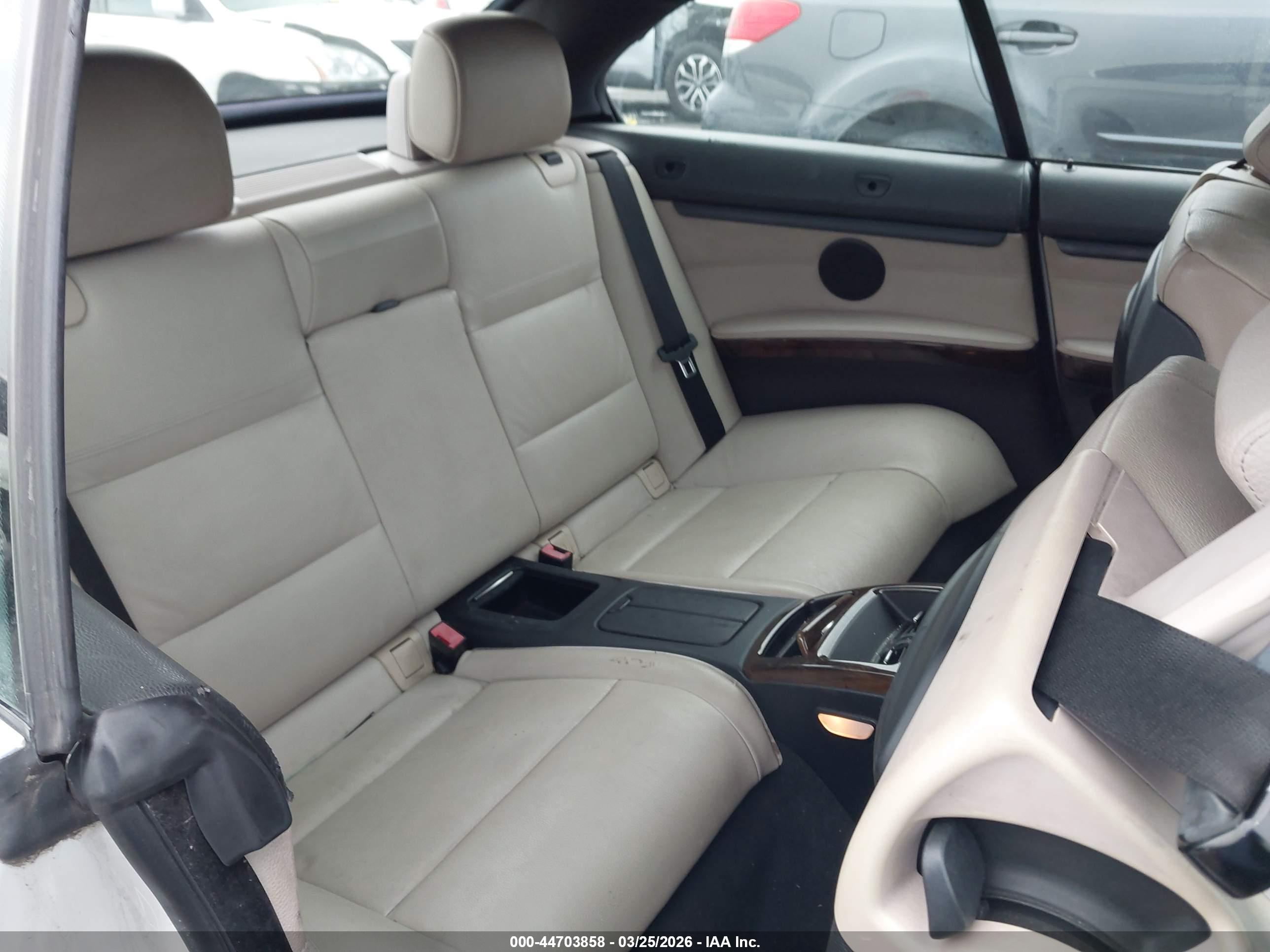 BMW 328I image 8