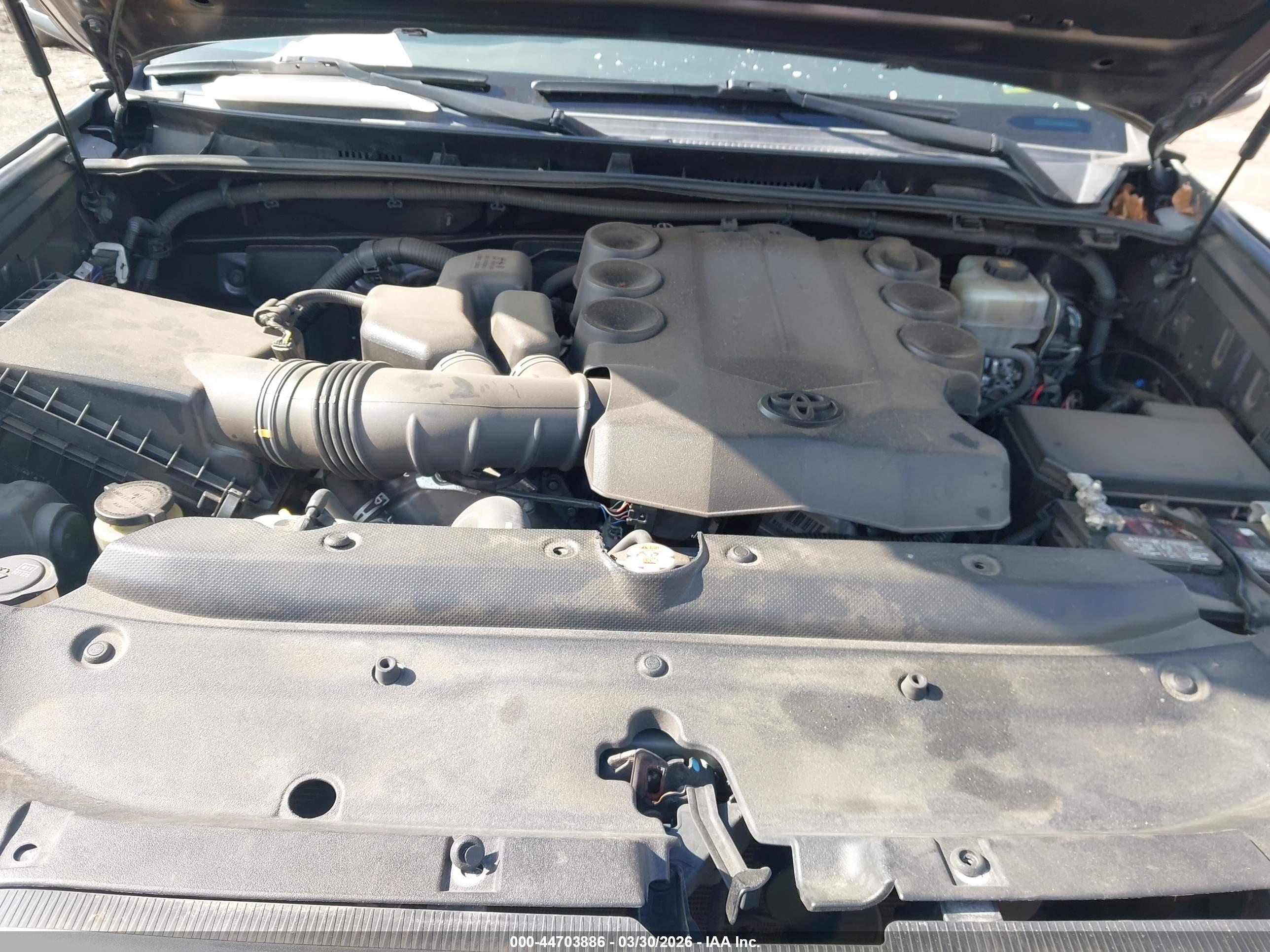 TOYOTA 4RUNNER image 10