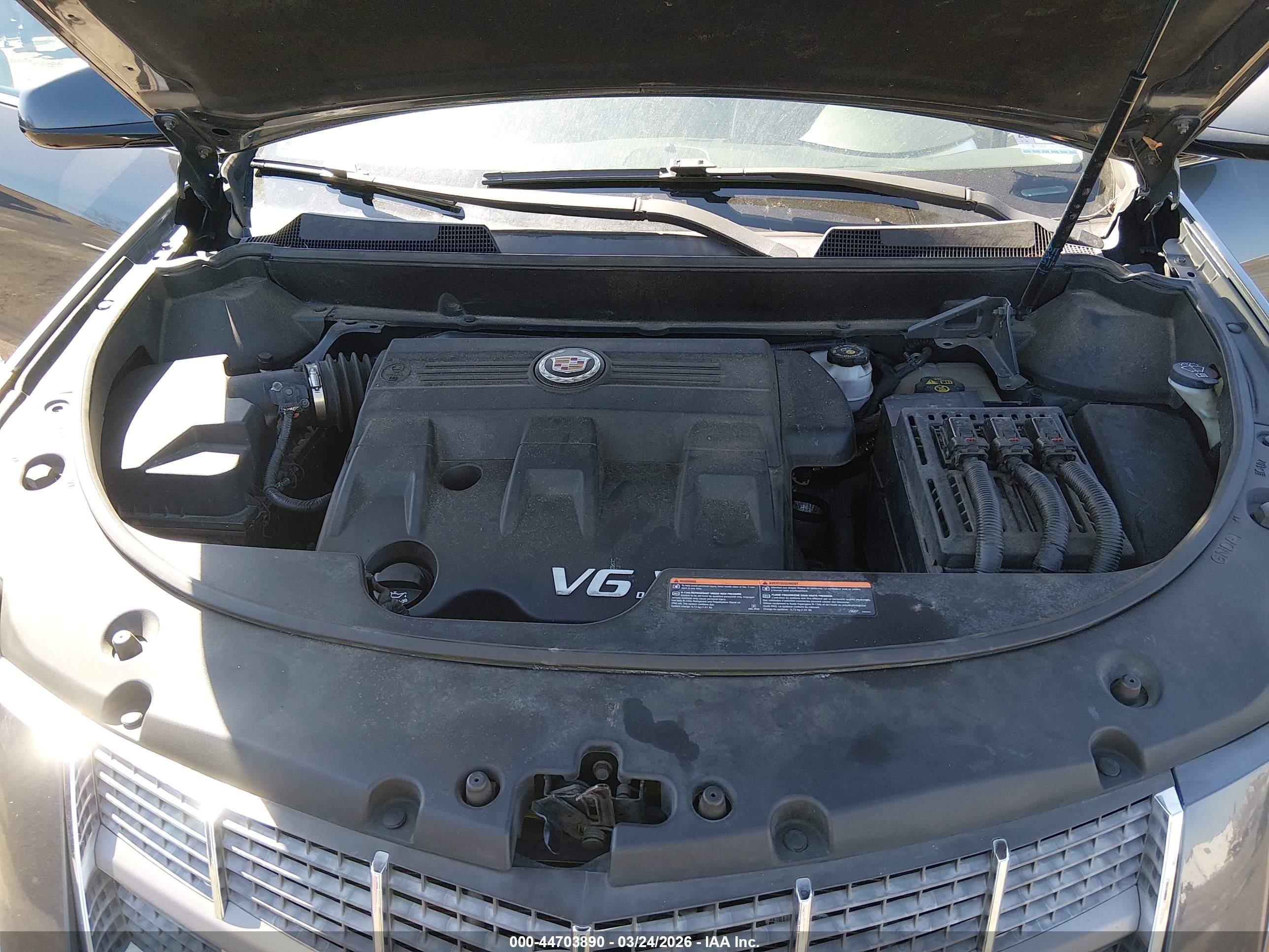 CADILLAC SRX image 10