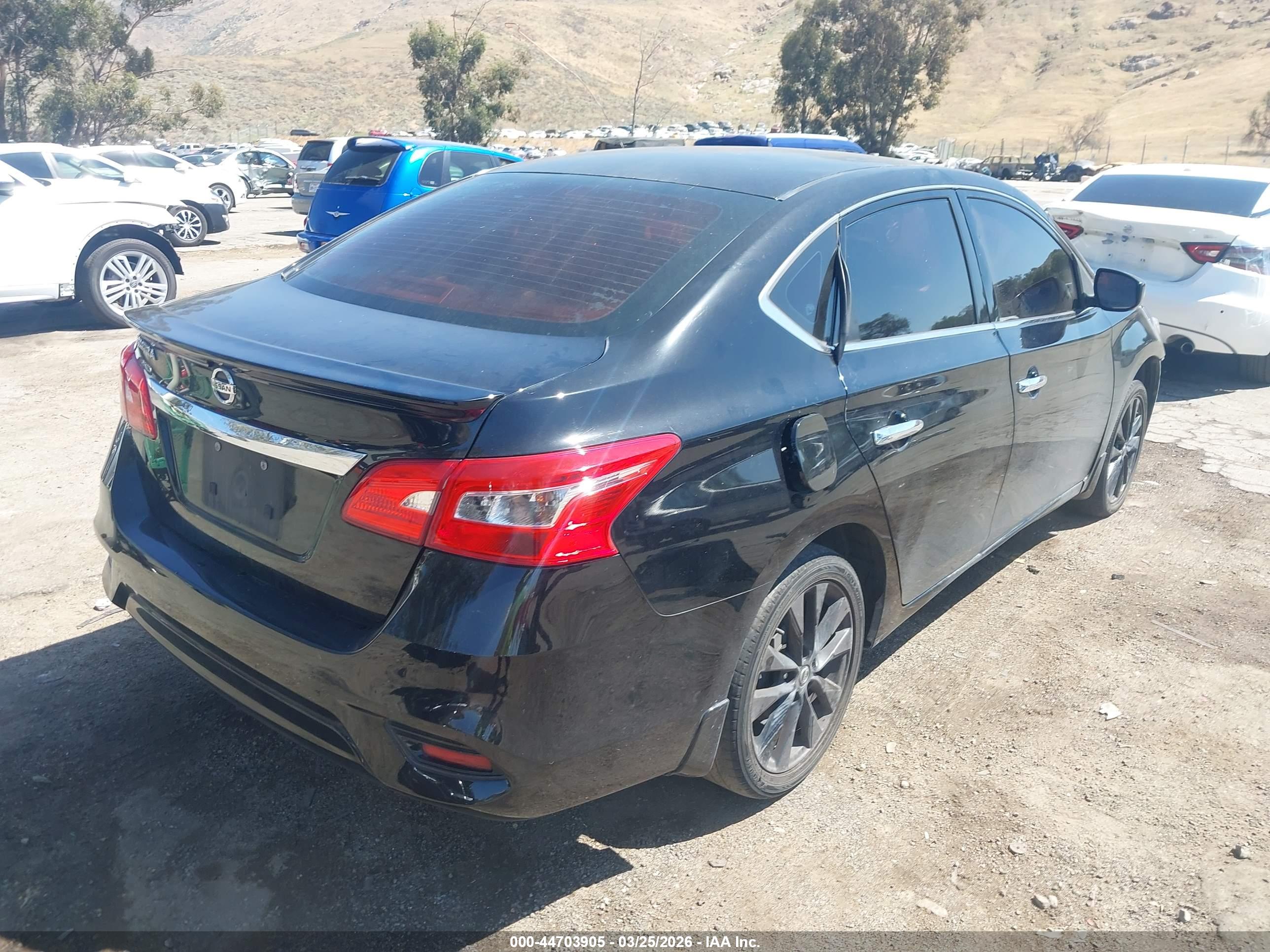 NISSAN SENTRA image 4