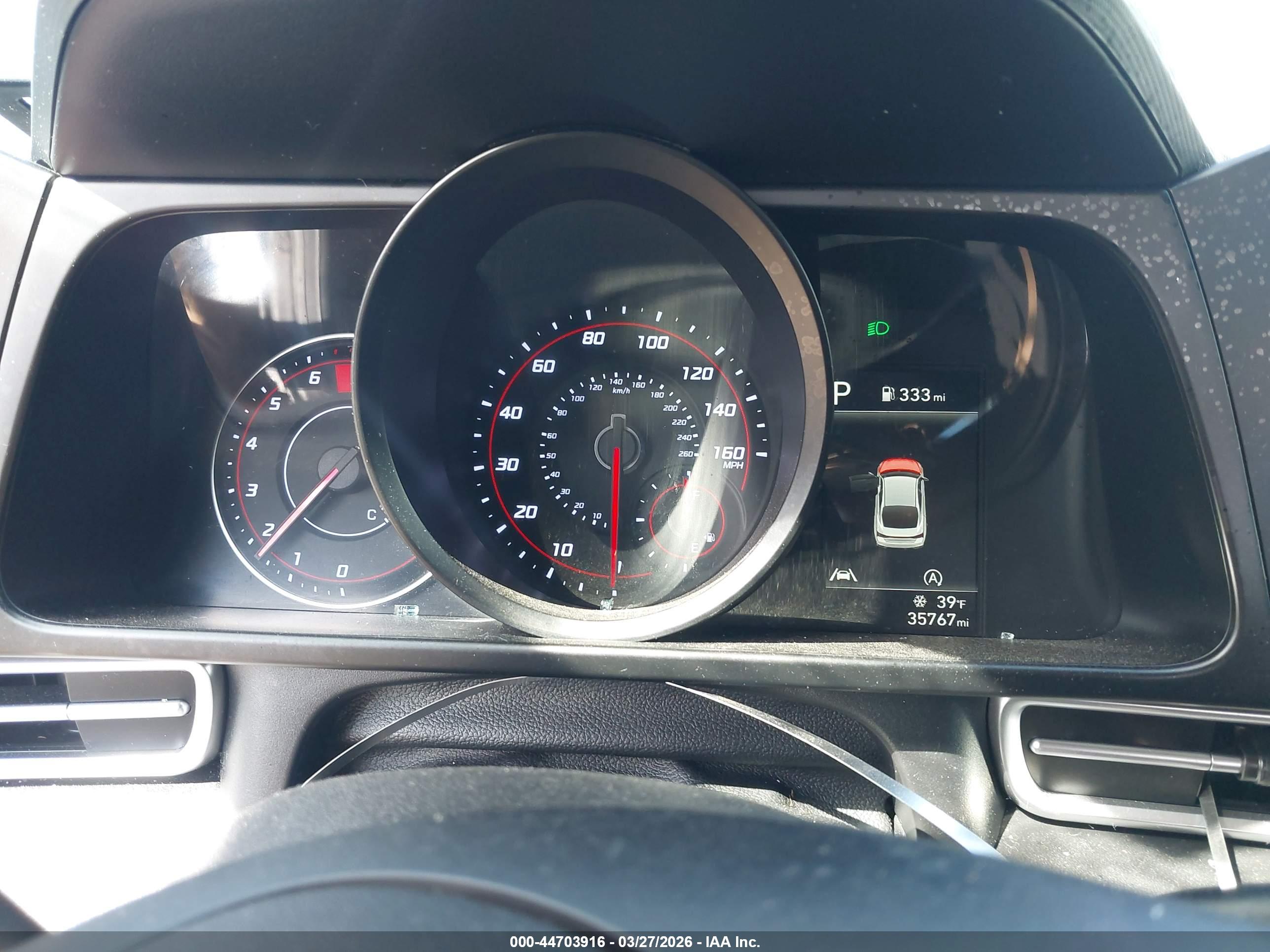 HYUNDAI ELANTRA image 7