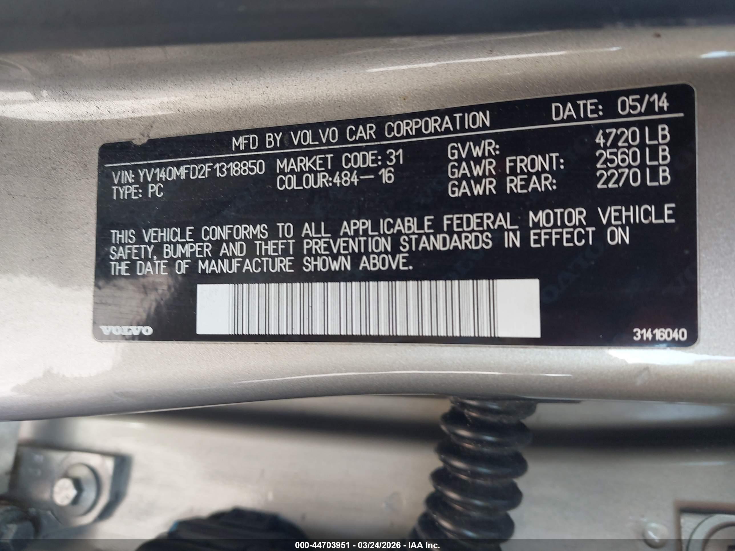 VOLVO S60 image 9