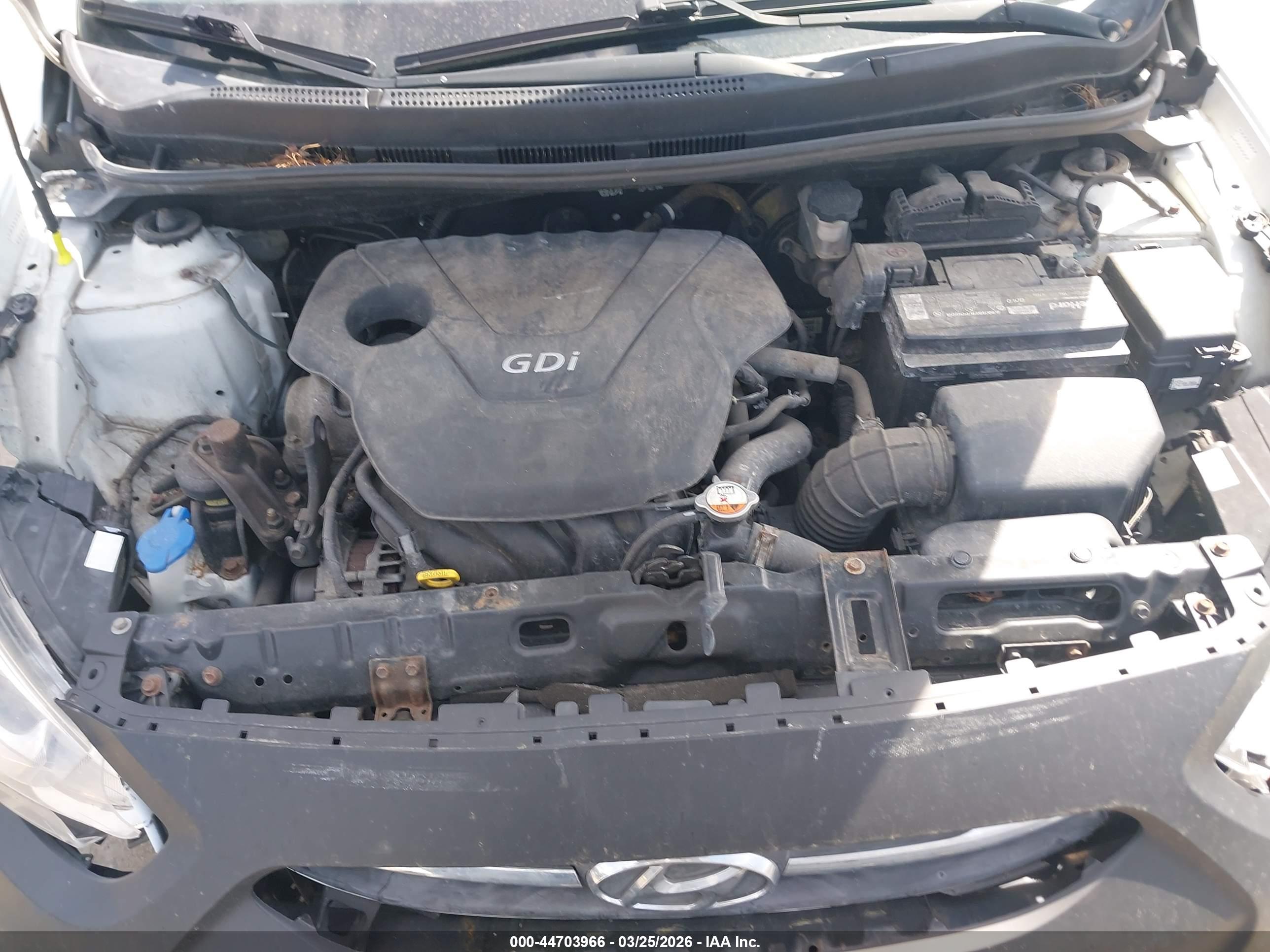 HYUNDAI ACCENT image 10