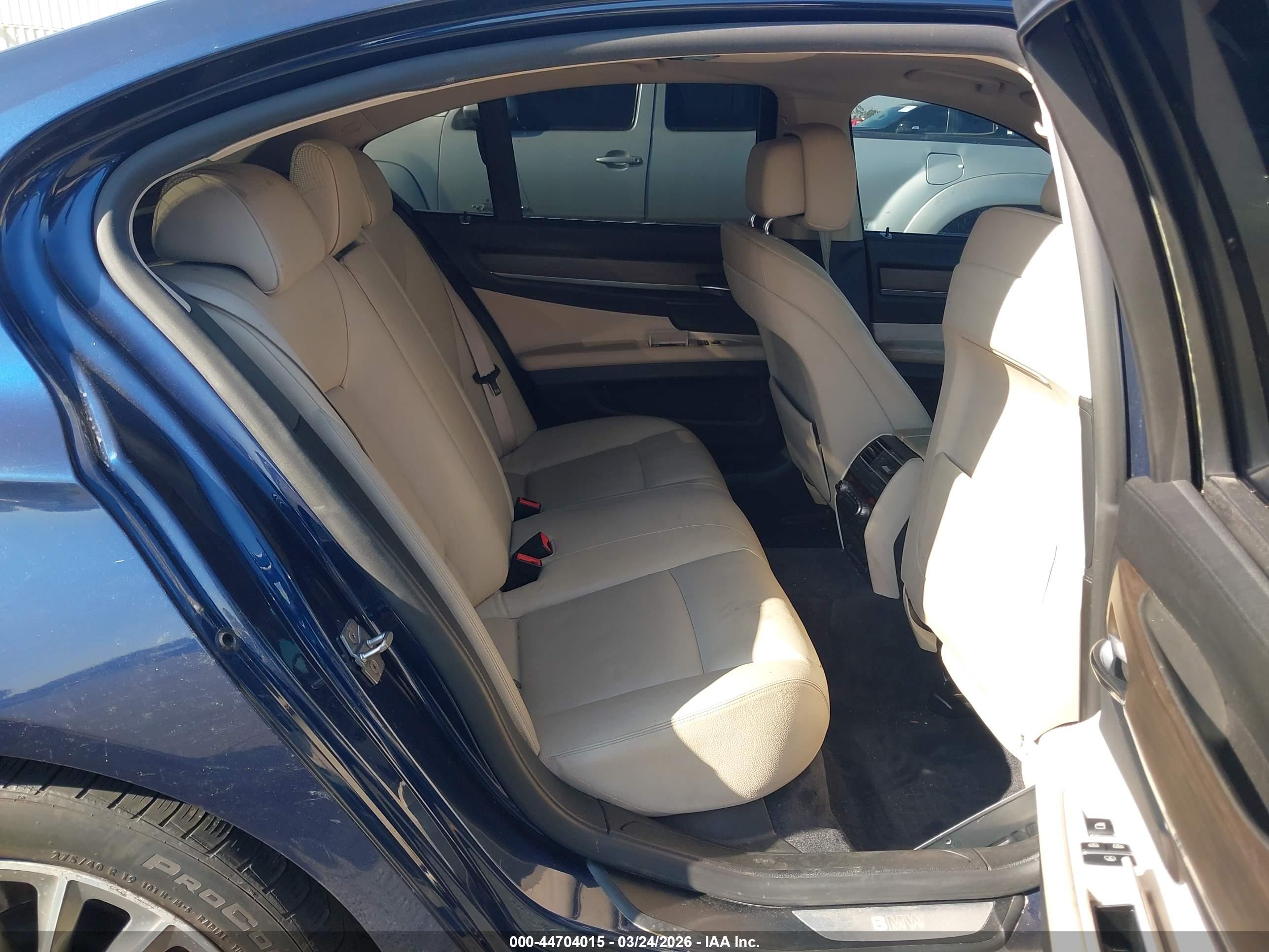 BMW 740I image 8