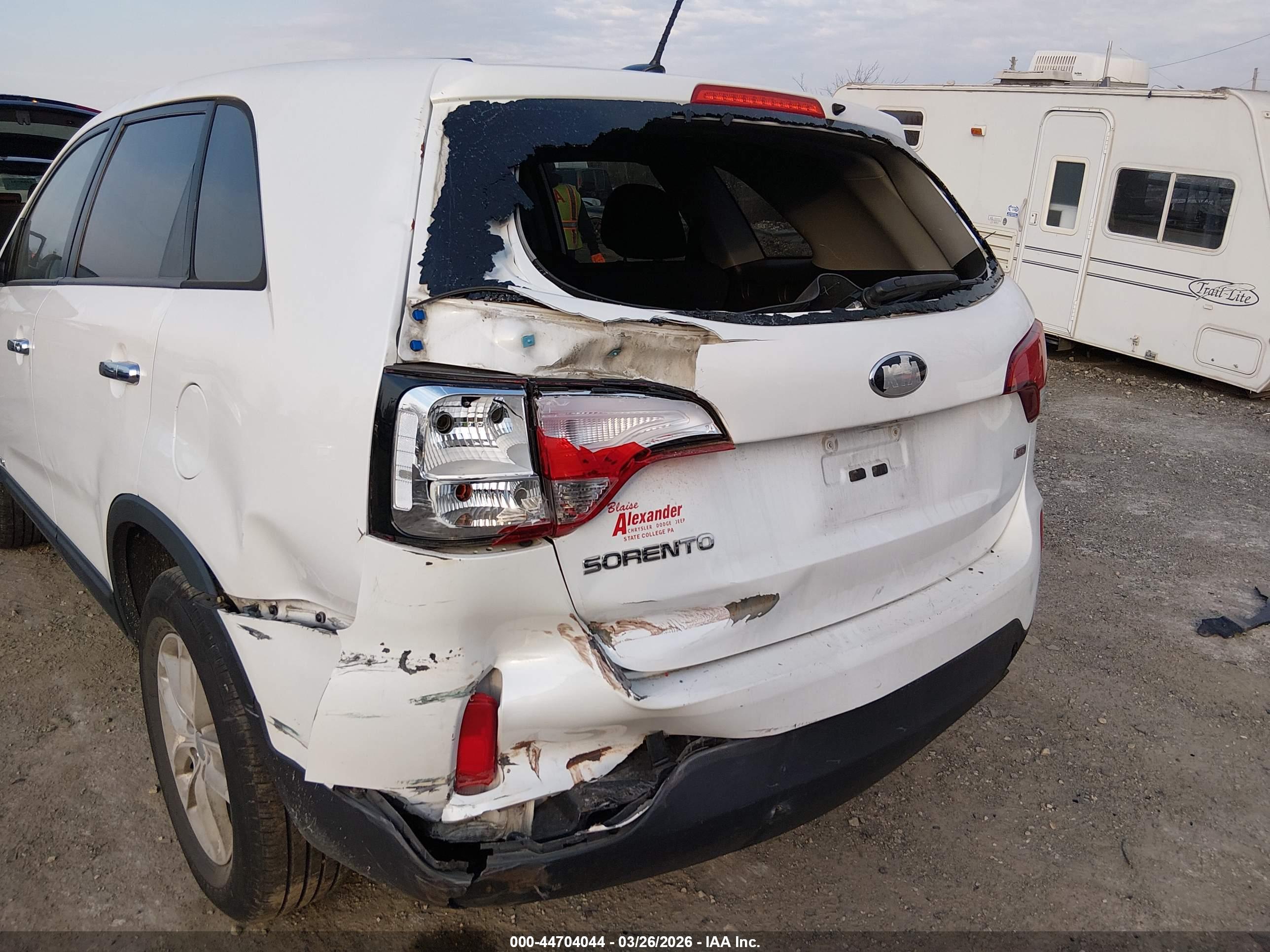 KIA SORENTO image 6
