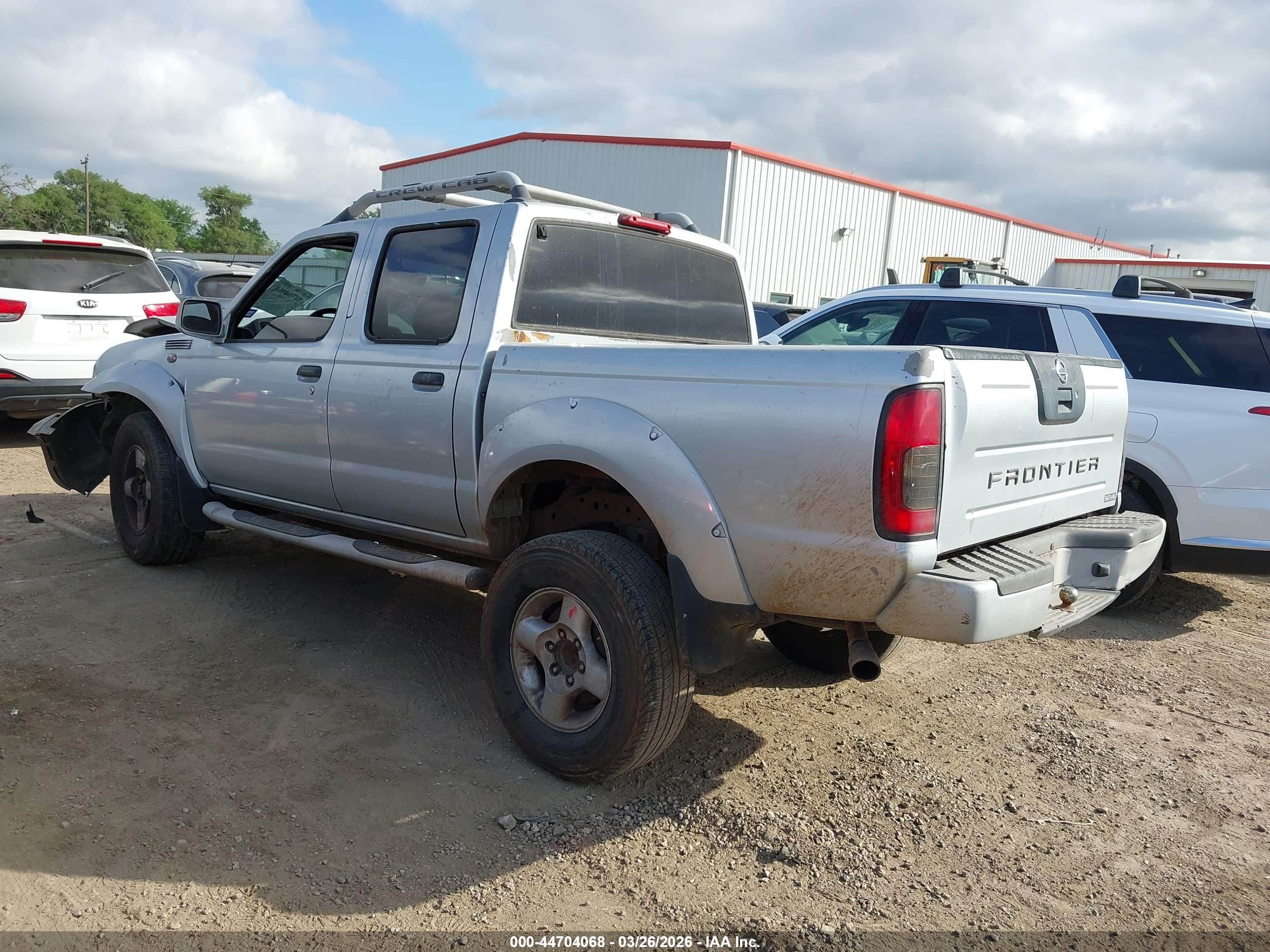 NISSAN FRONTIER image 3