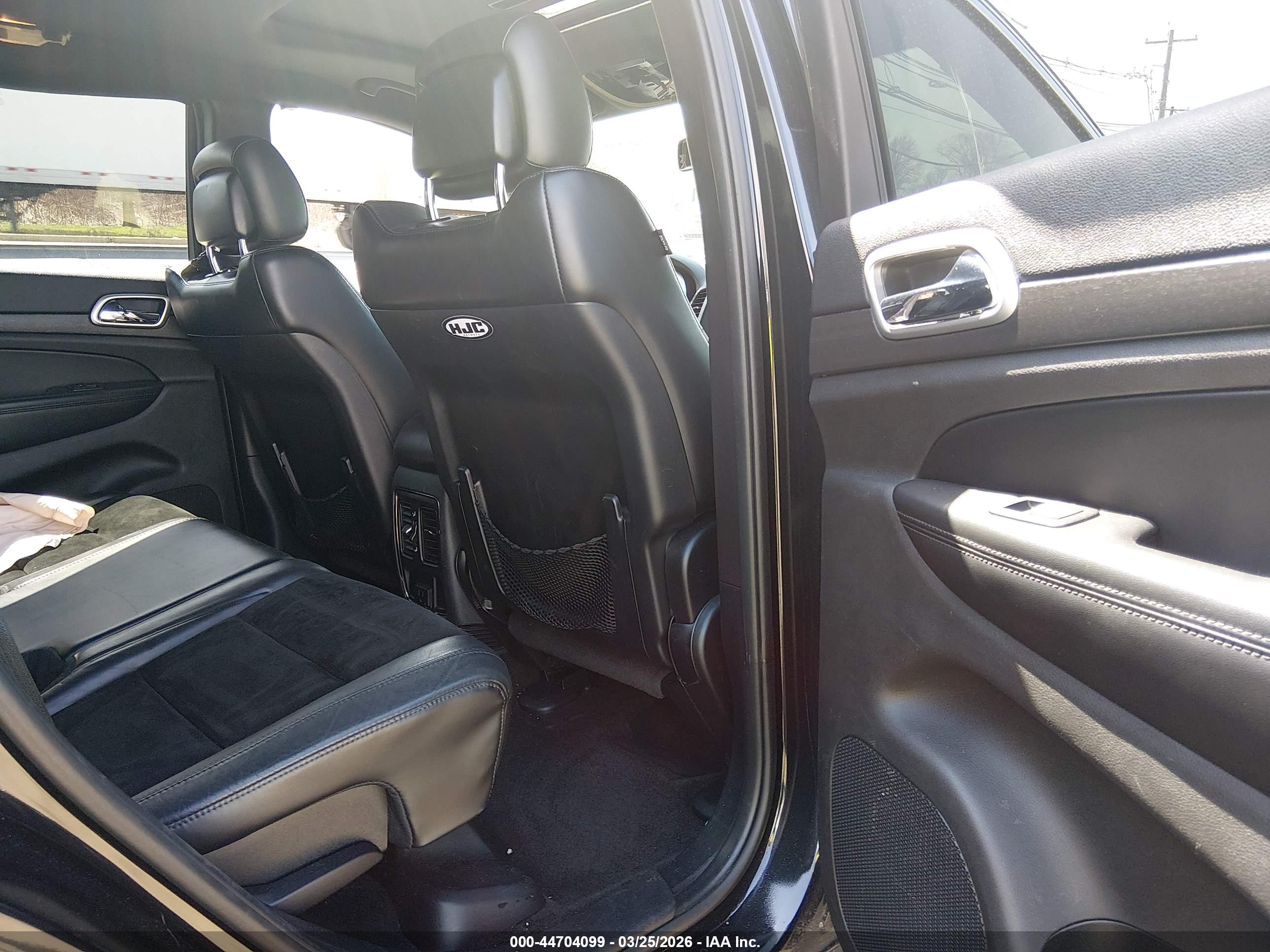 JEEP GRAND image 8