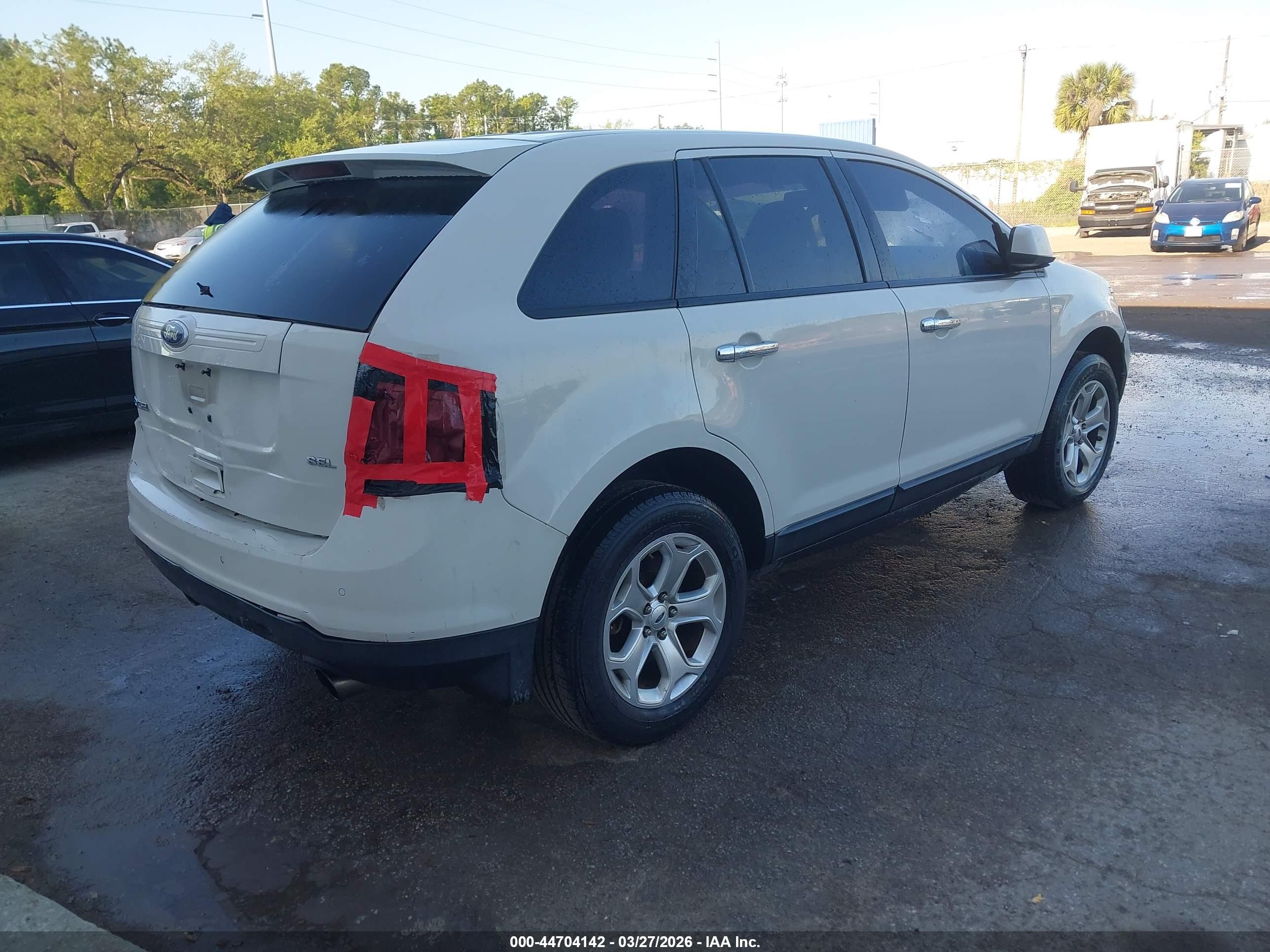 FORD EDGE image 4