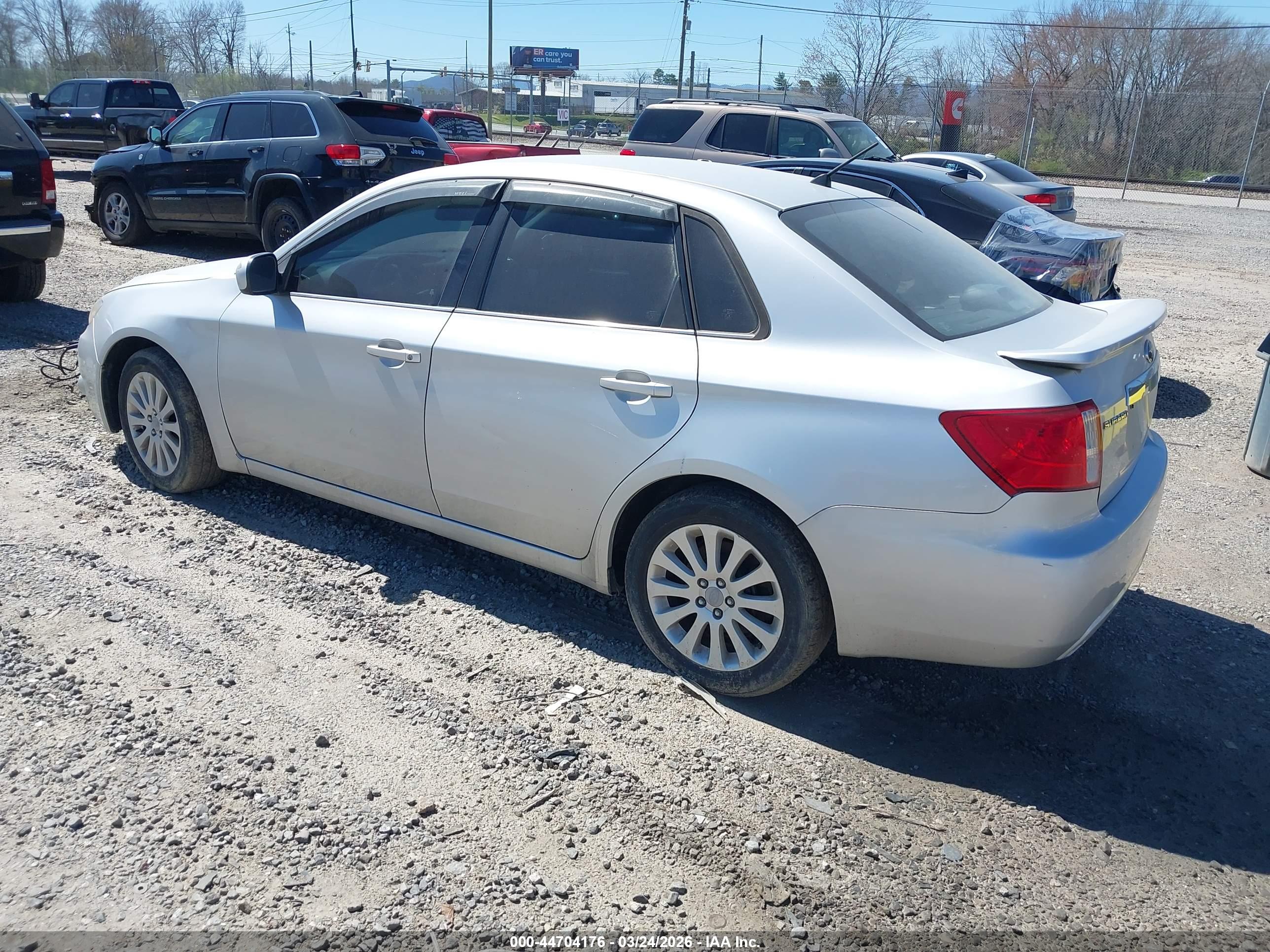 SUBARU IMPREZA image 3
