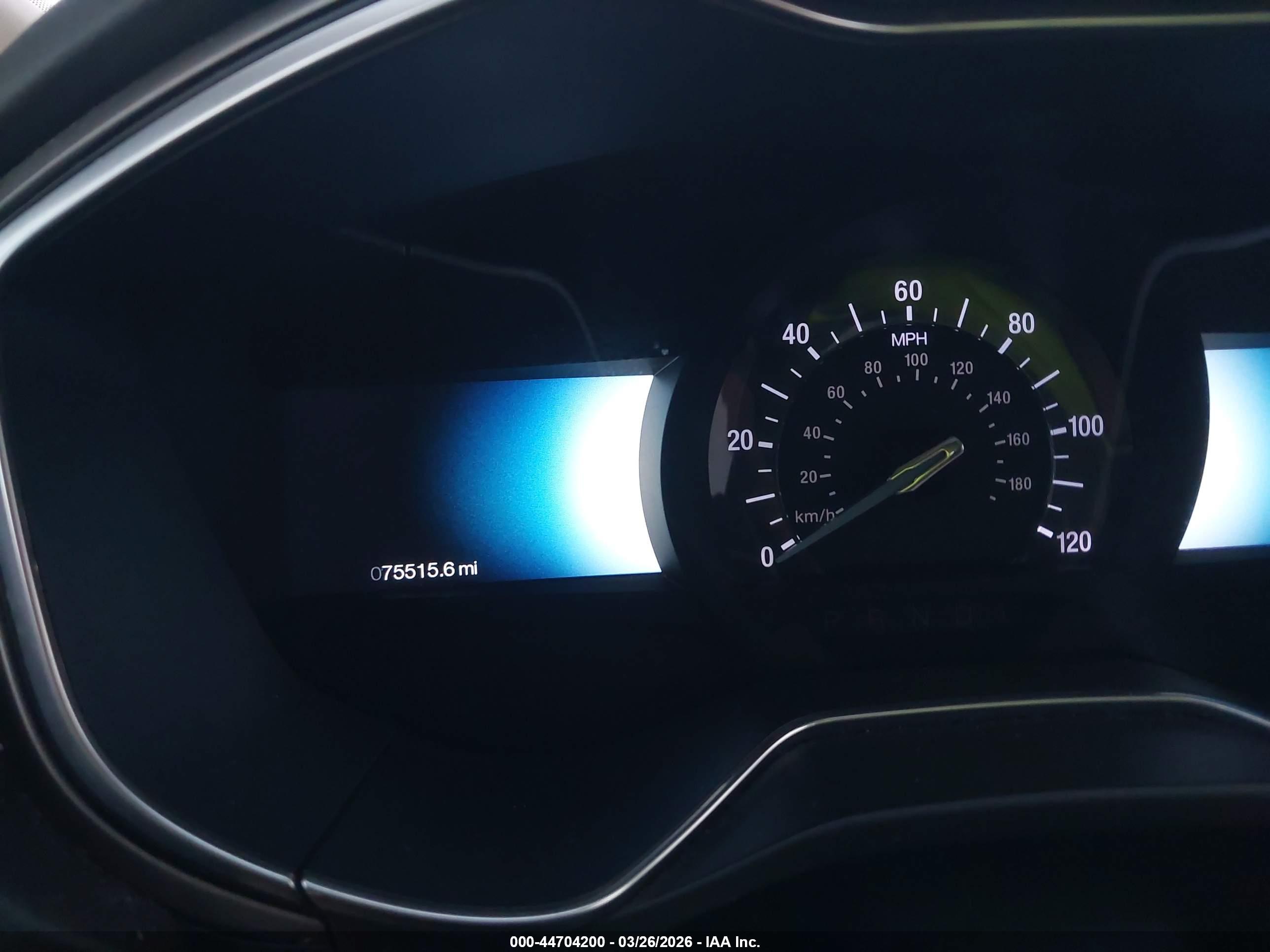 FORD FUSION image 7